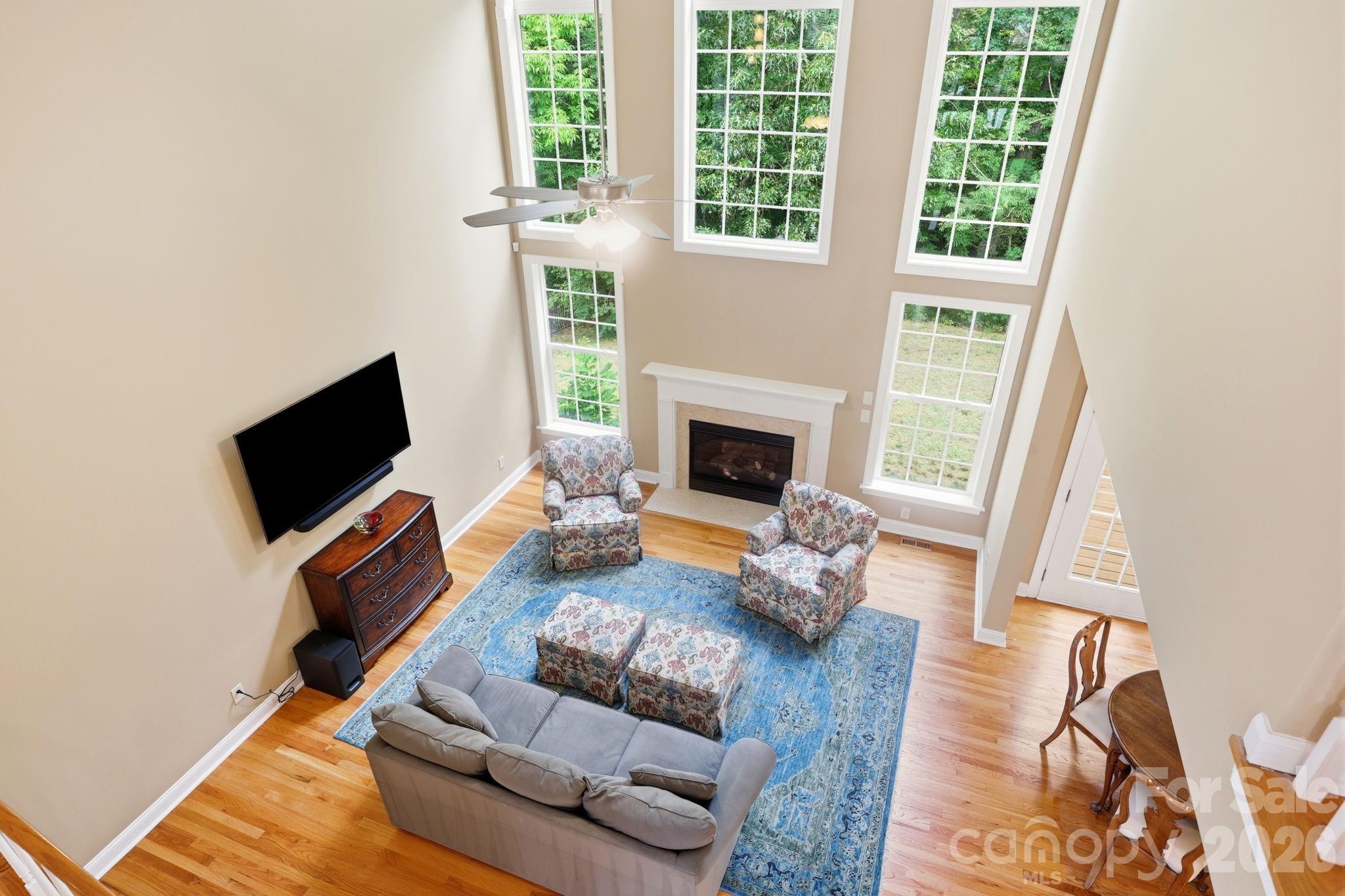 9329 Uxbridge Lane Property Photo 11