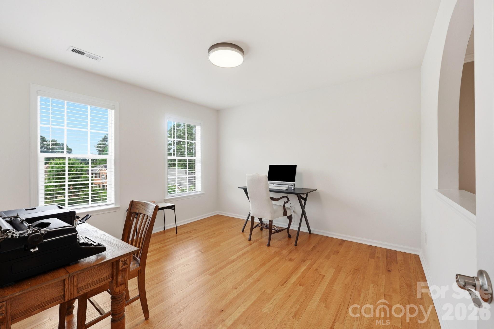 9329 Uxbridge Lane Property Photo 27