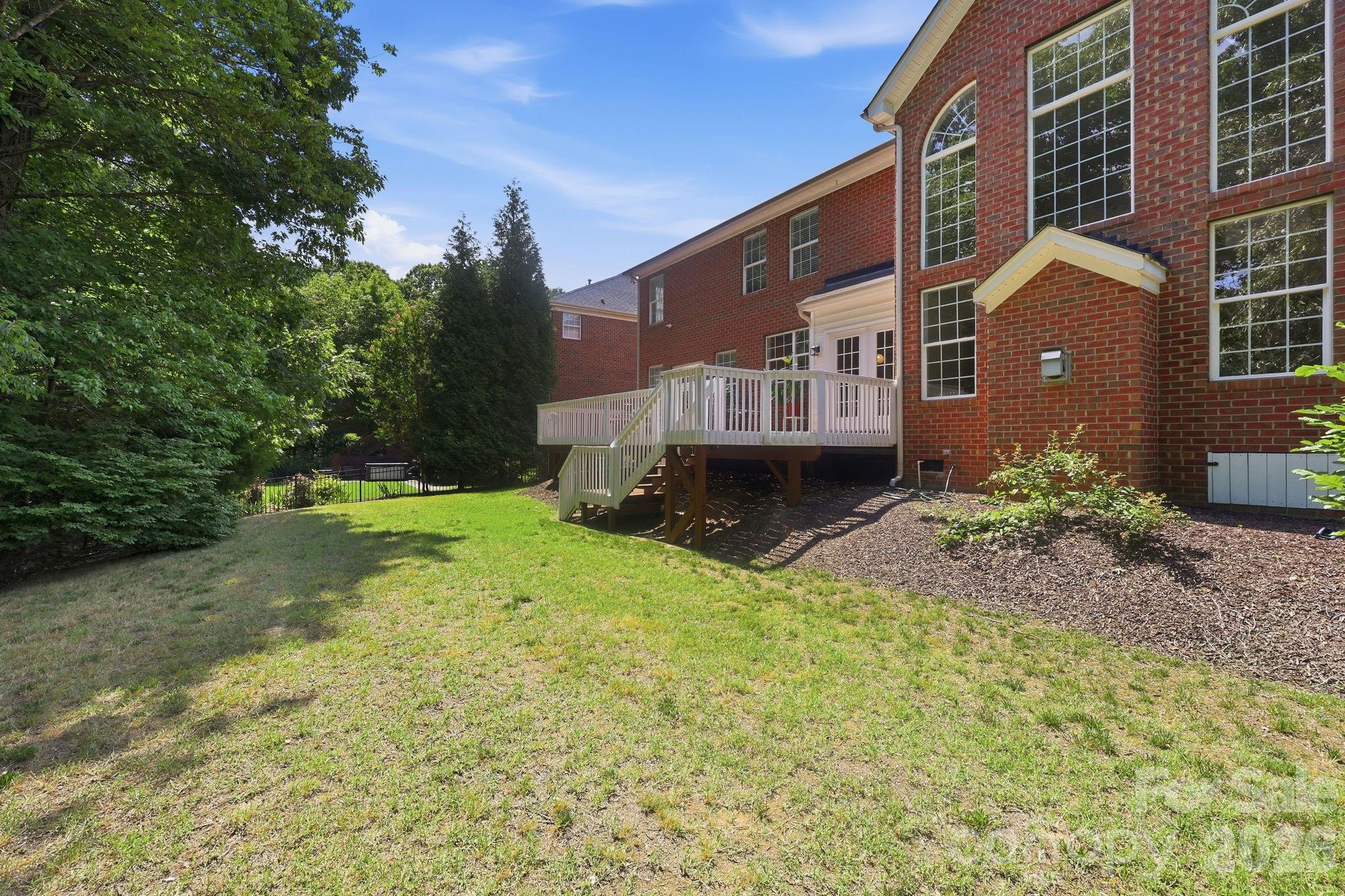 9329 Uxbridge Lane Property Photo 33