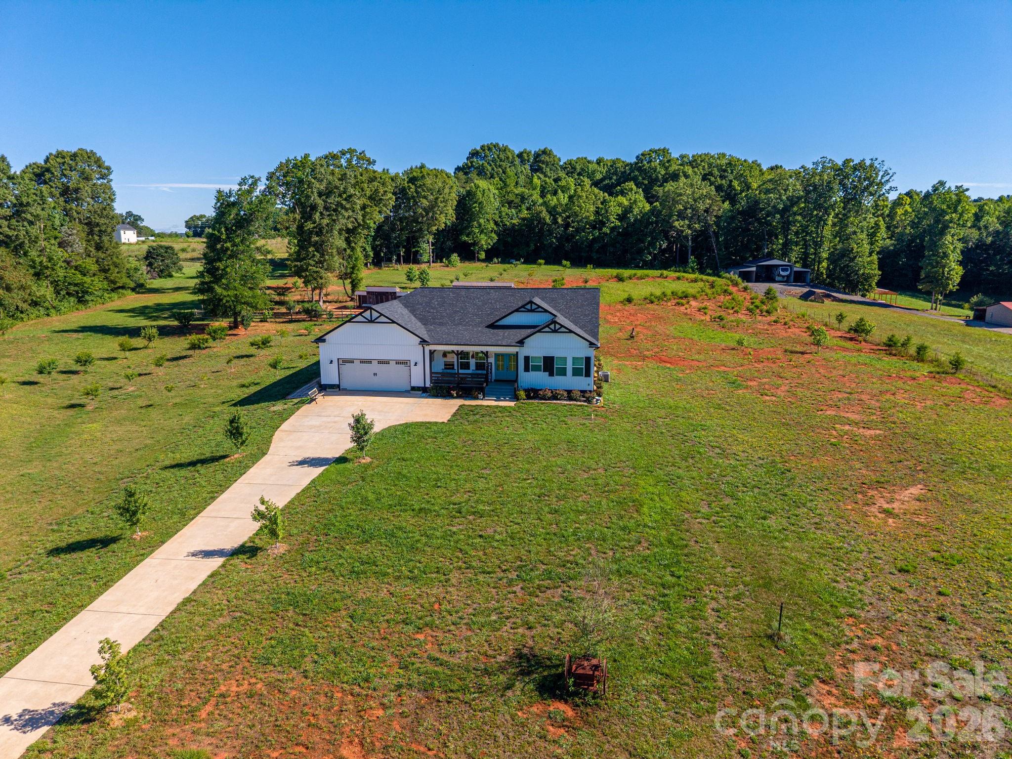 1484 Null Road Property Photo 1