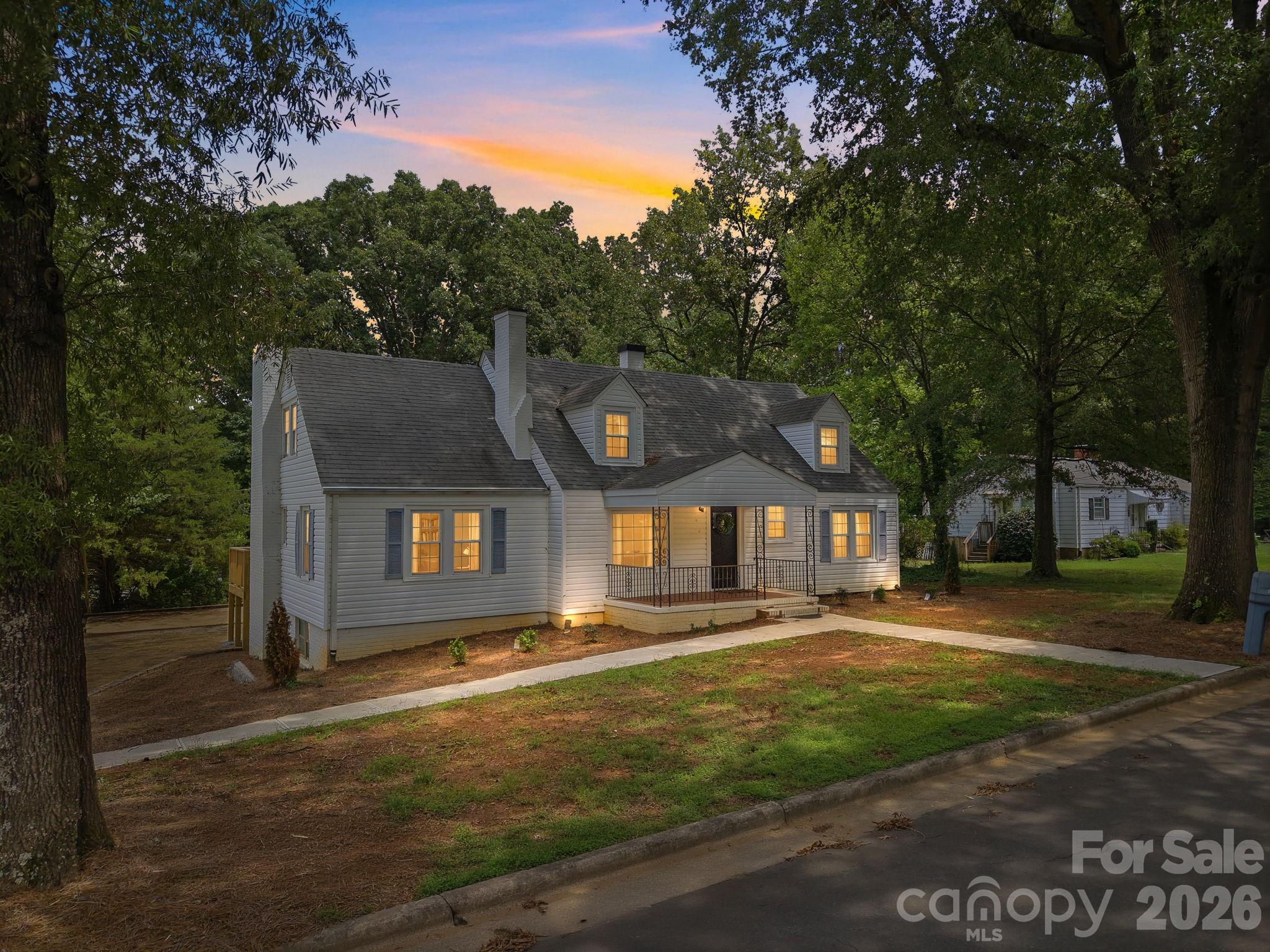 398 Park Road Property Photo 1