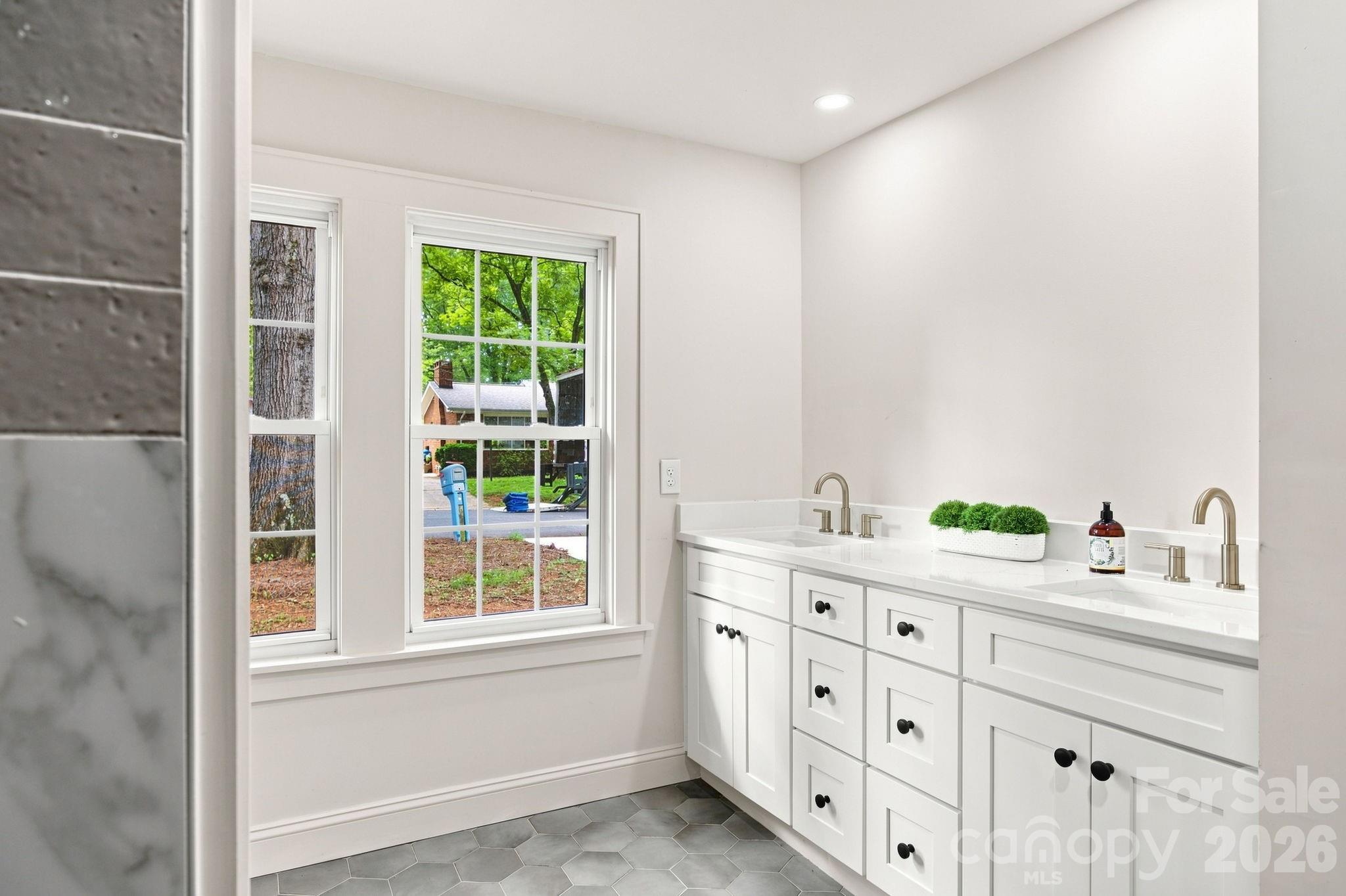 398 Park Road Property Photo 33