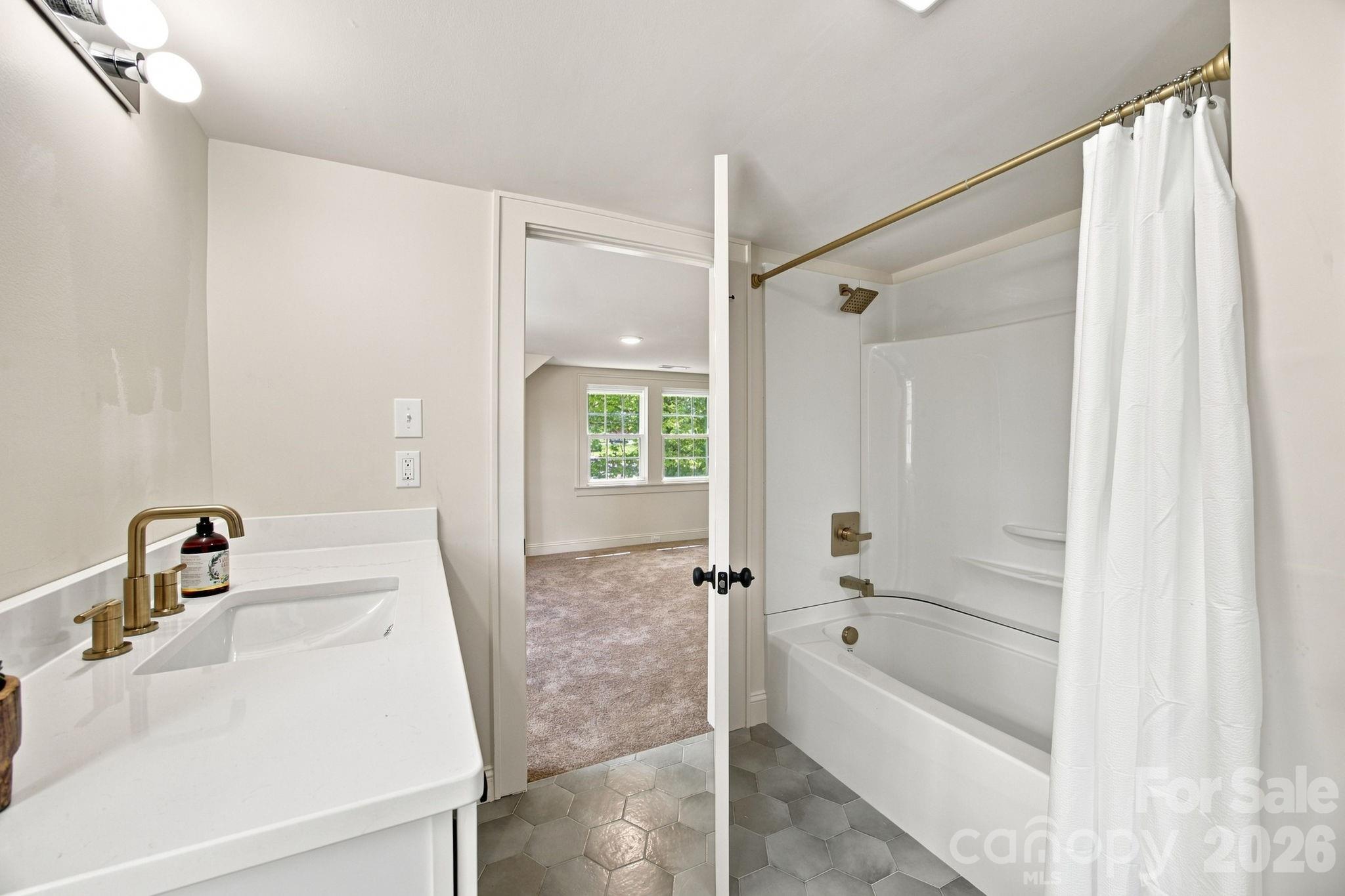 398 Park Road Property Photo 40