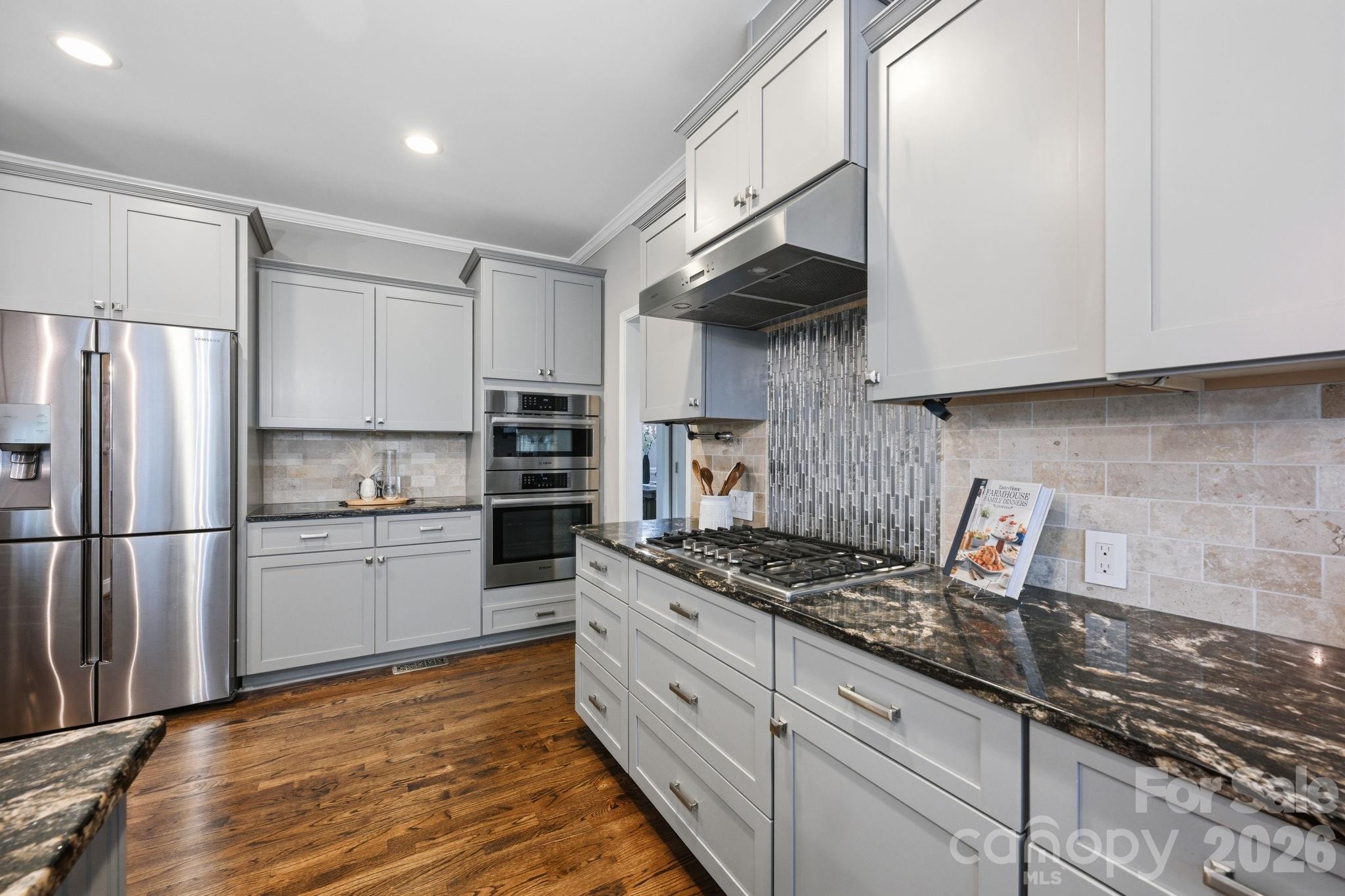 4016 Camrose Crossing Lane Property Photo 11
