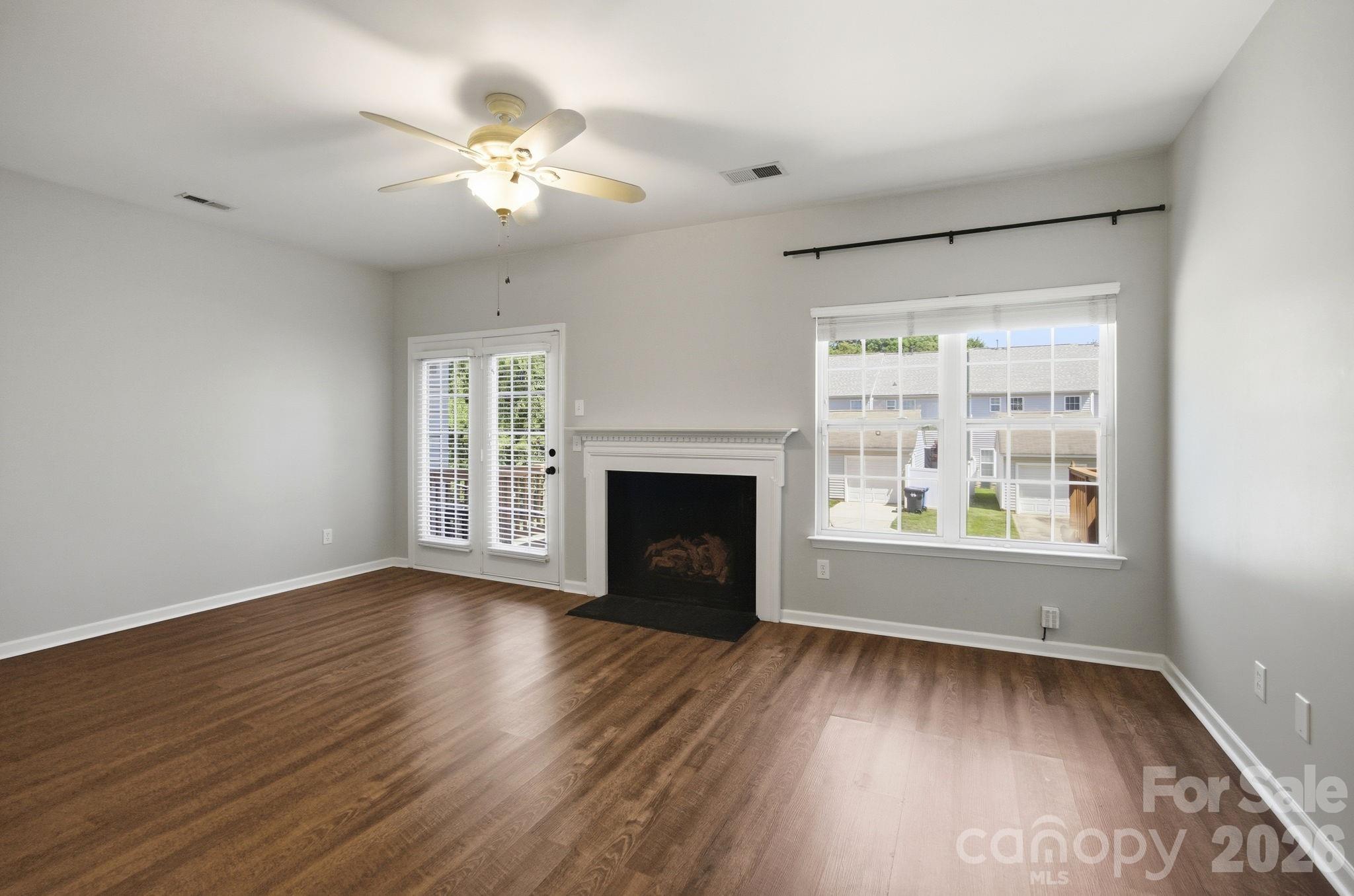 6721 Mountain Majesty Way Property Photo 9