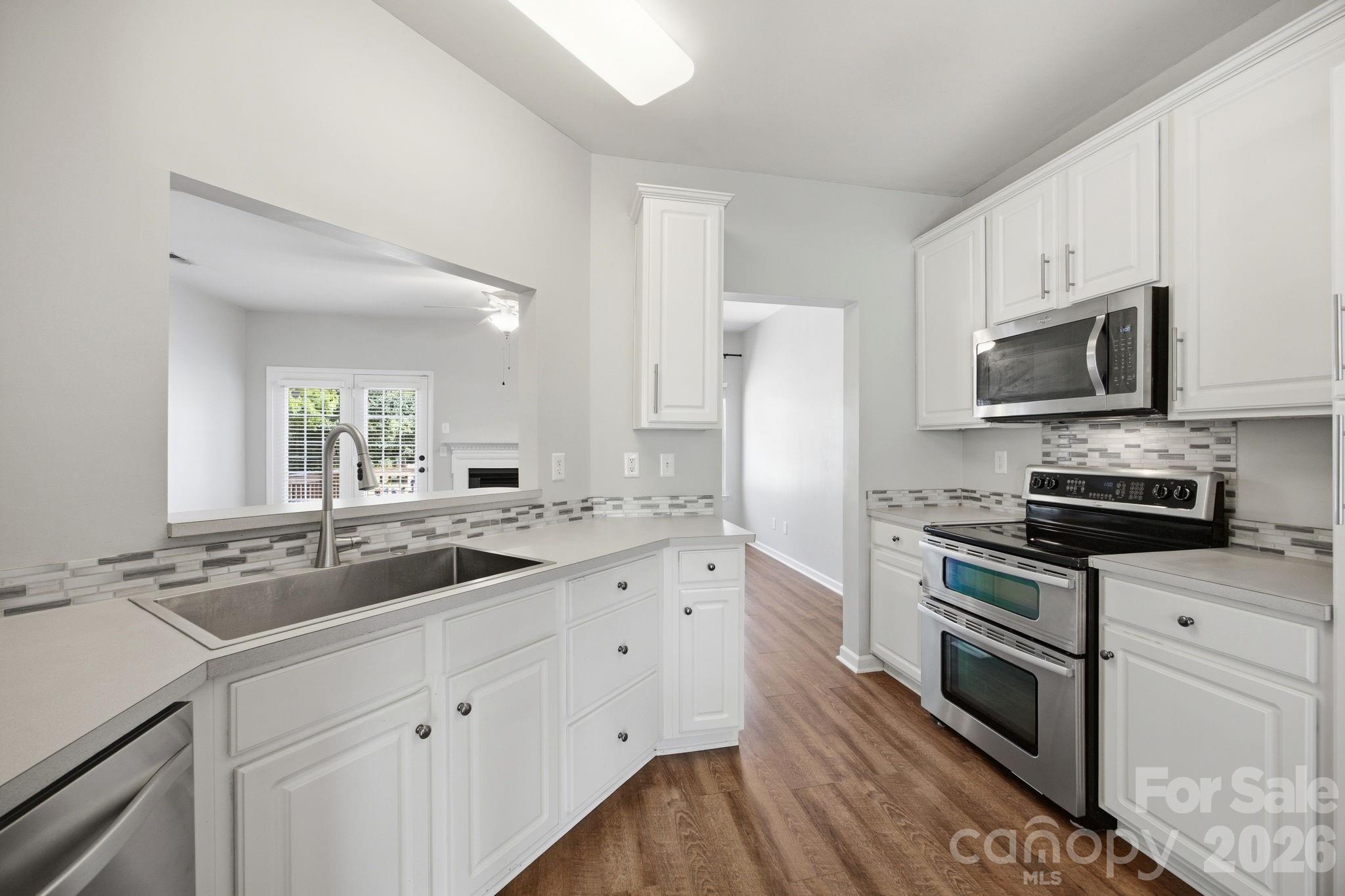 6721 Mountain Majesty Way Property Photo 14