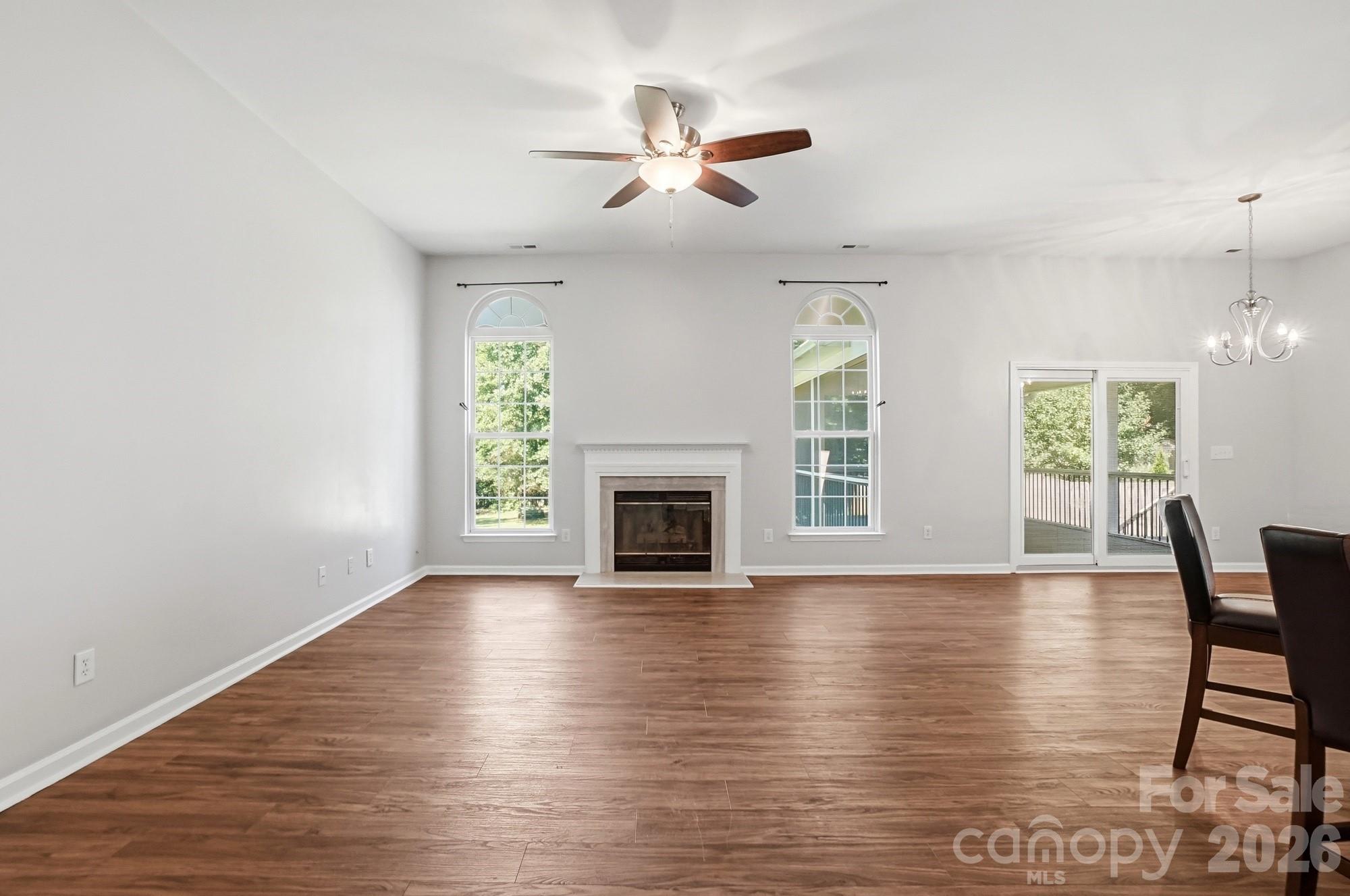 5946 Brookstone Drive Property Photo 5