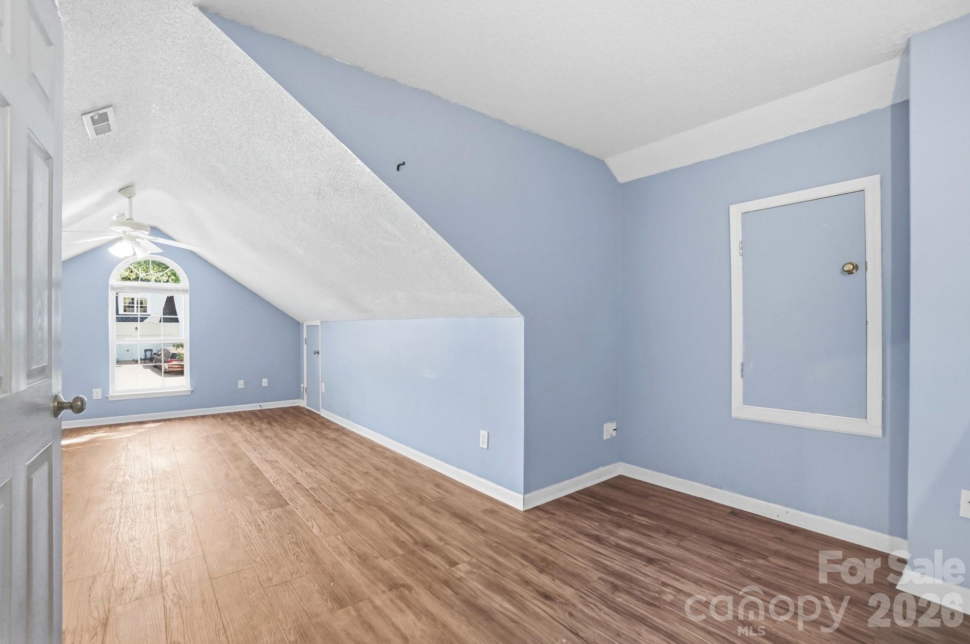 5946 Brookstone Drive Property Photo 29