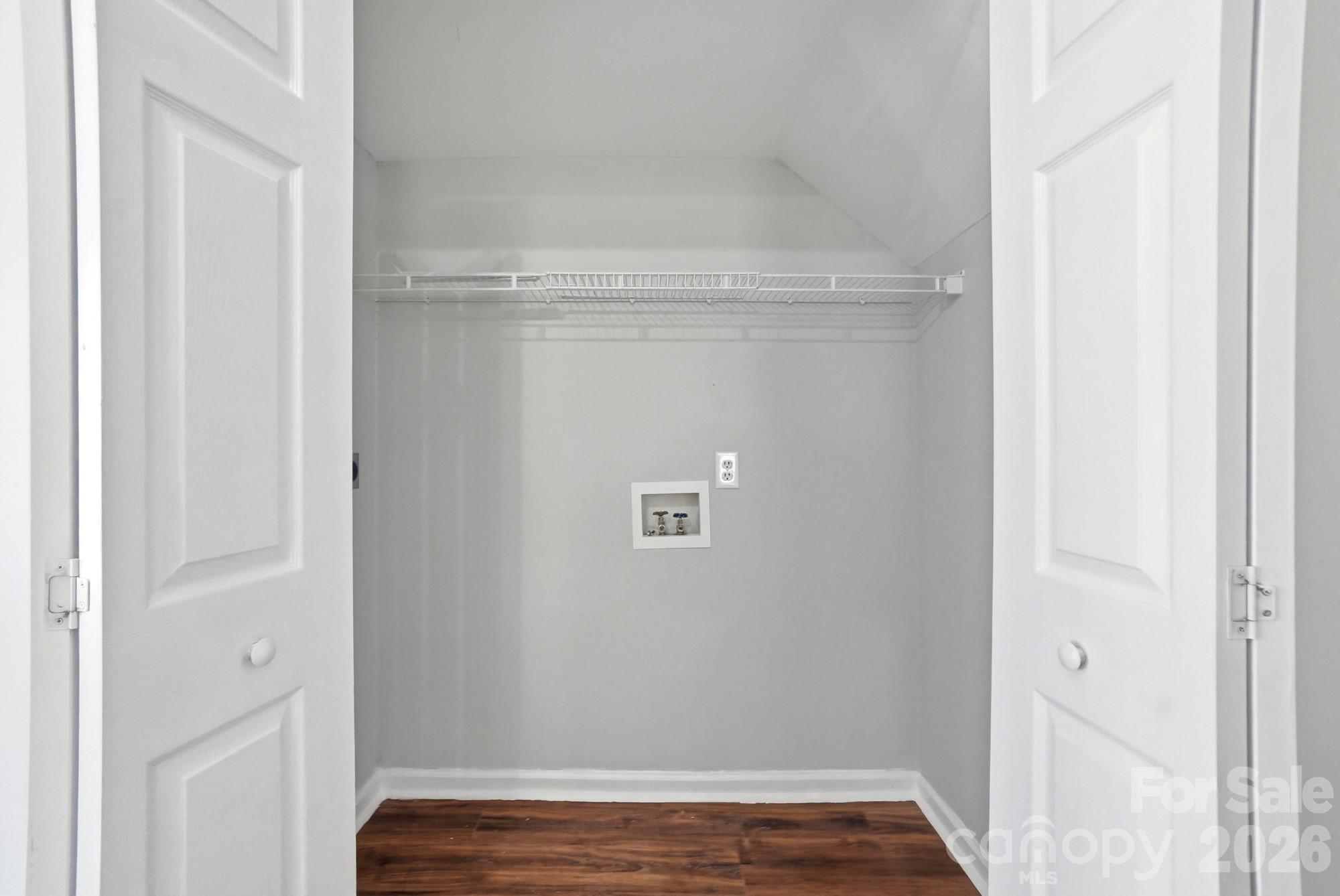 5946 Brookstone Drive Property Photo 31