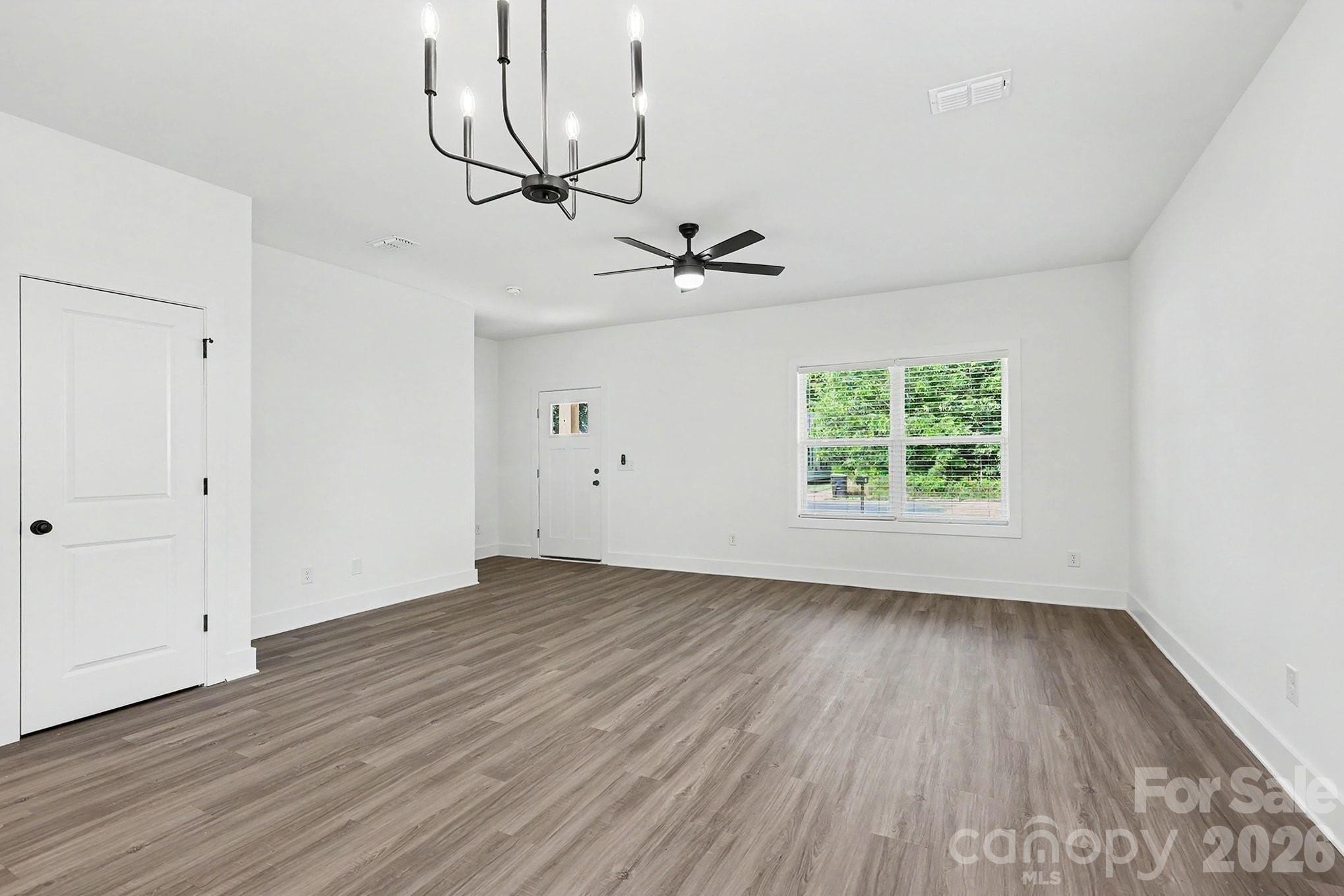 103 Shaver Street Property Photo 4