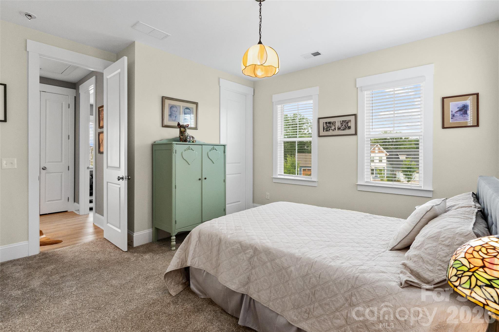 238 Parkland Avenue Property Photo 37