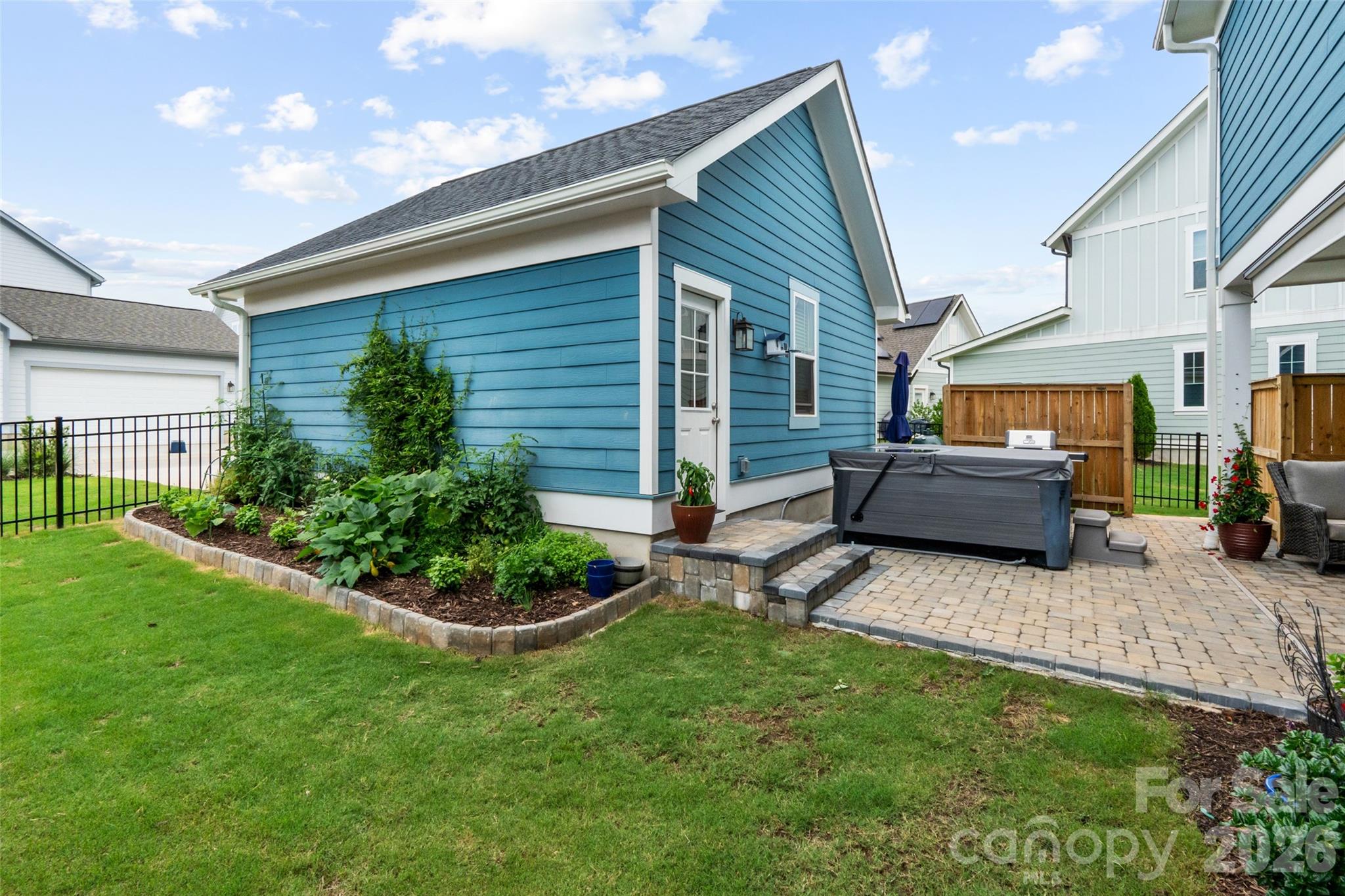 238 Parkland Avenue Property Photo 48