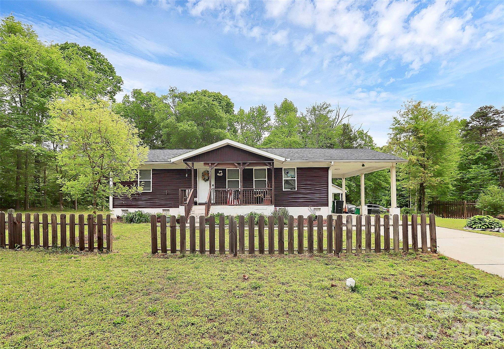 8301 Washington Boulevard Property Photo 6
