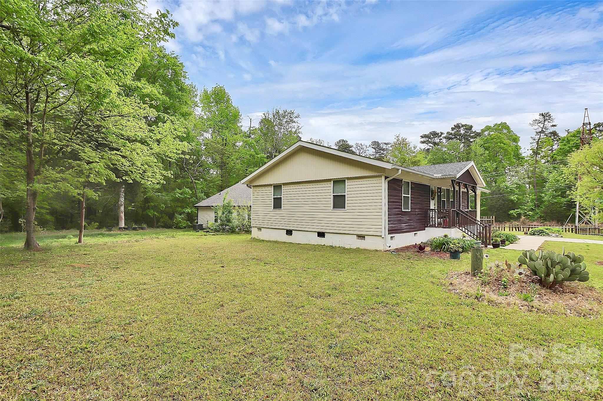 8301 Washington Boulevard Property Photo 9
