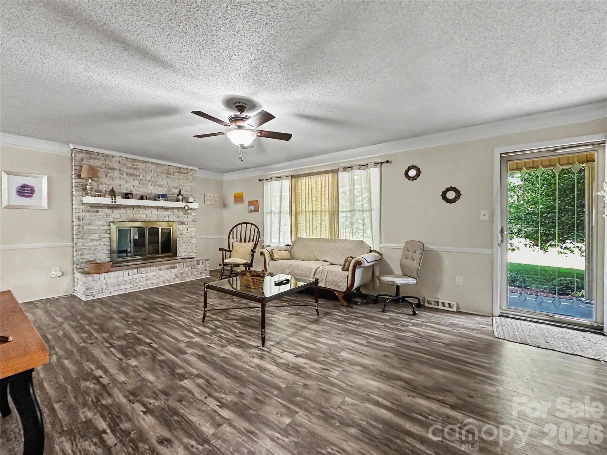 213 Bostian Lake Road Property Photo 6