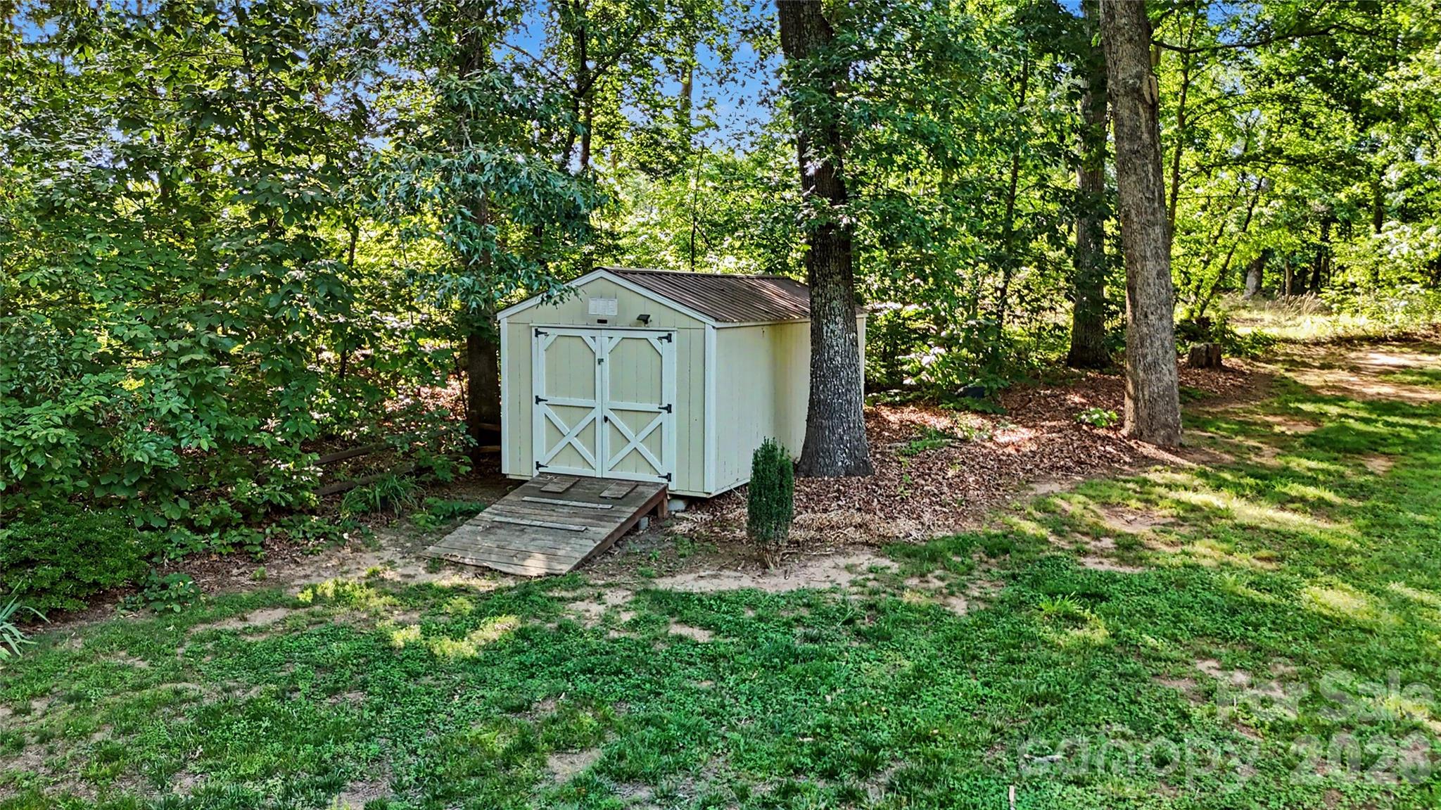 213 Bostian Lake Road Property Photo 24