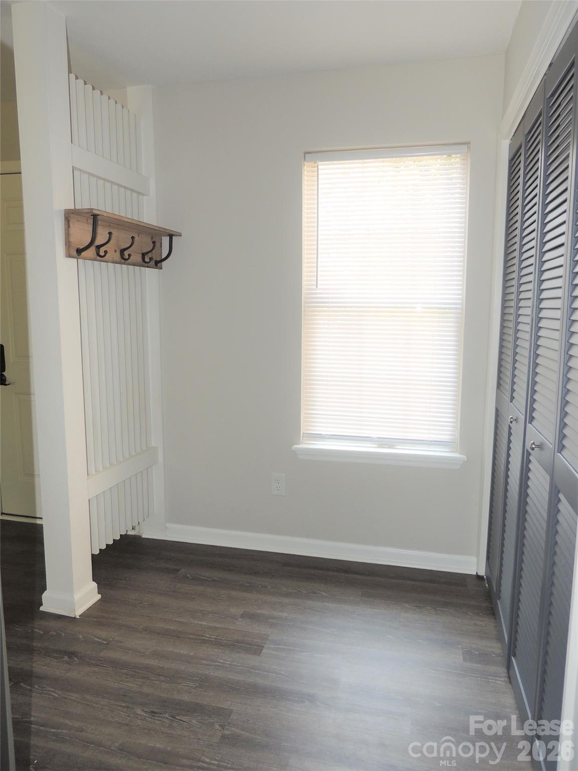 9252 Kings Canyon Drive Property Photo 6