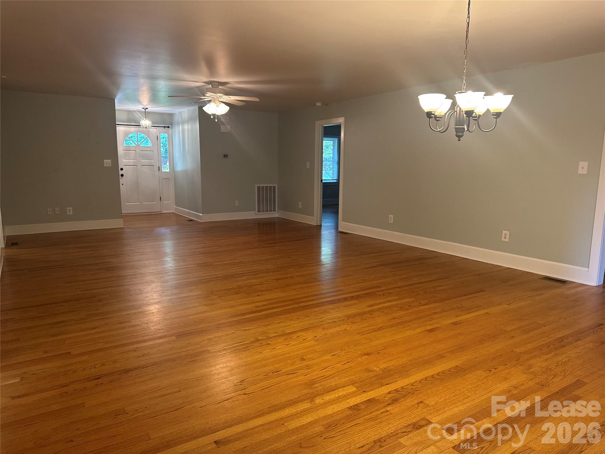 8024 Bradford Lane Property Photo 3