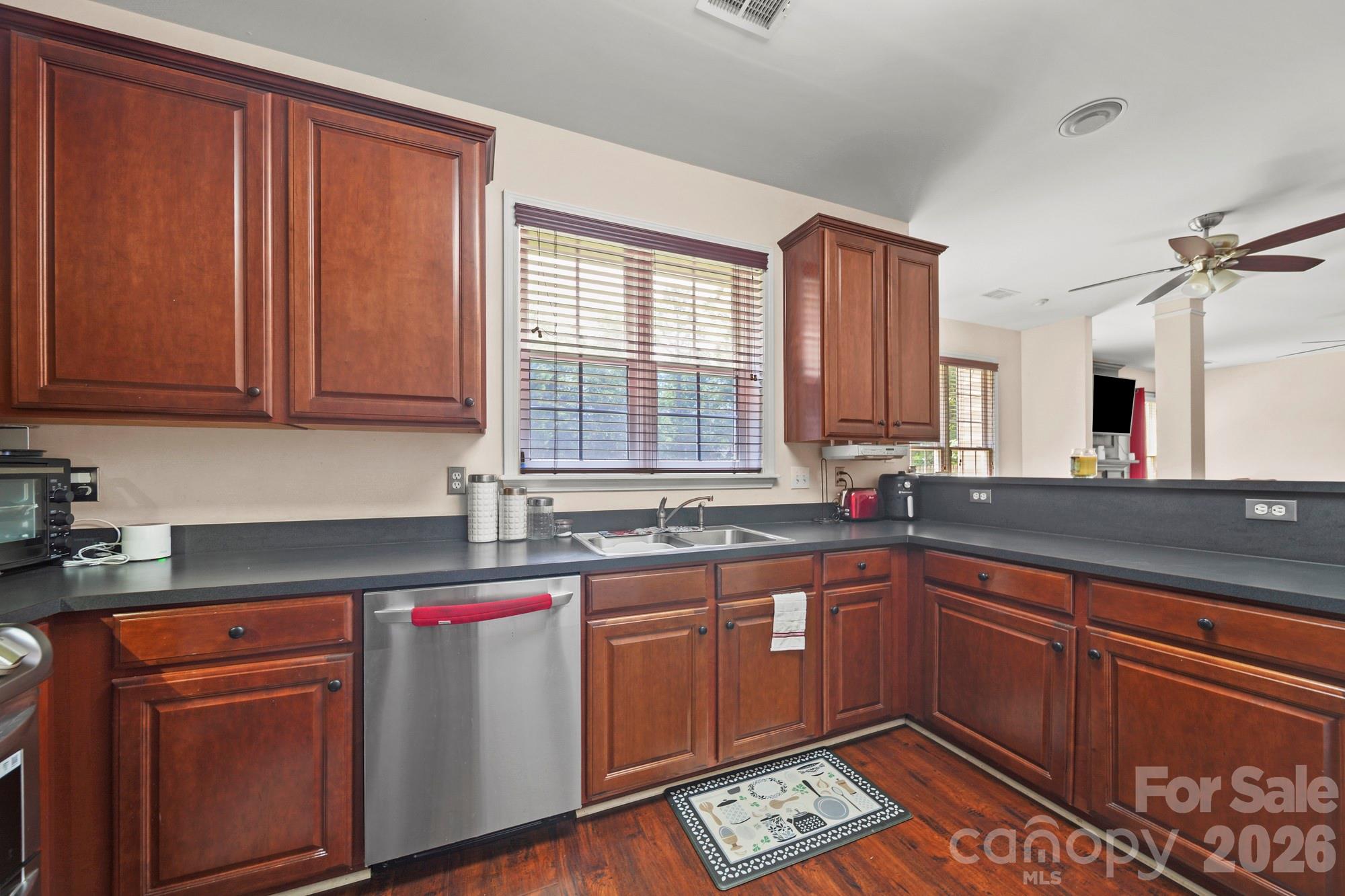 3124 Arklow Road Property Photo 11