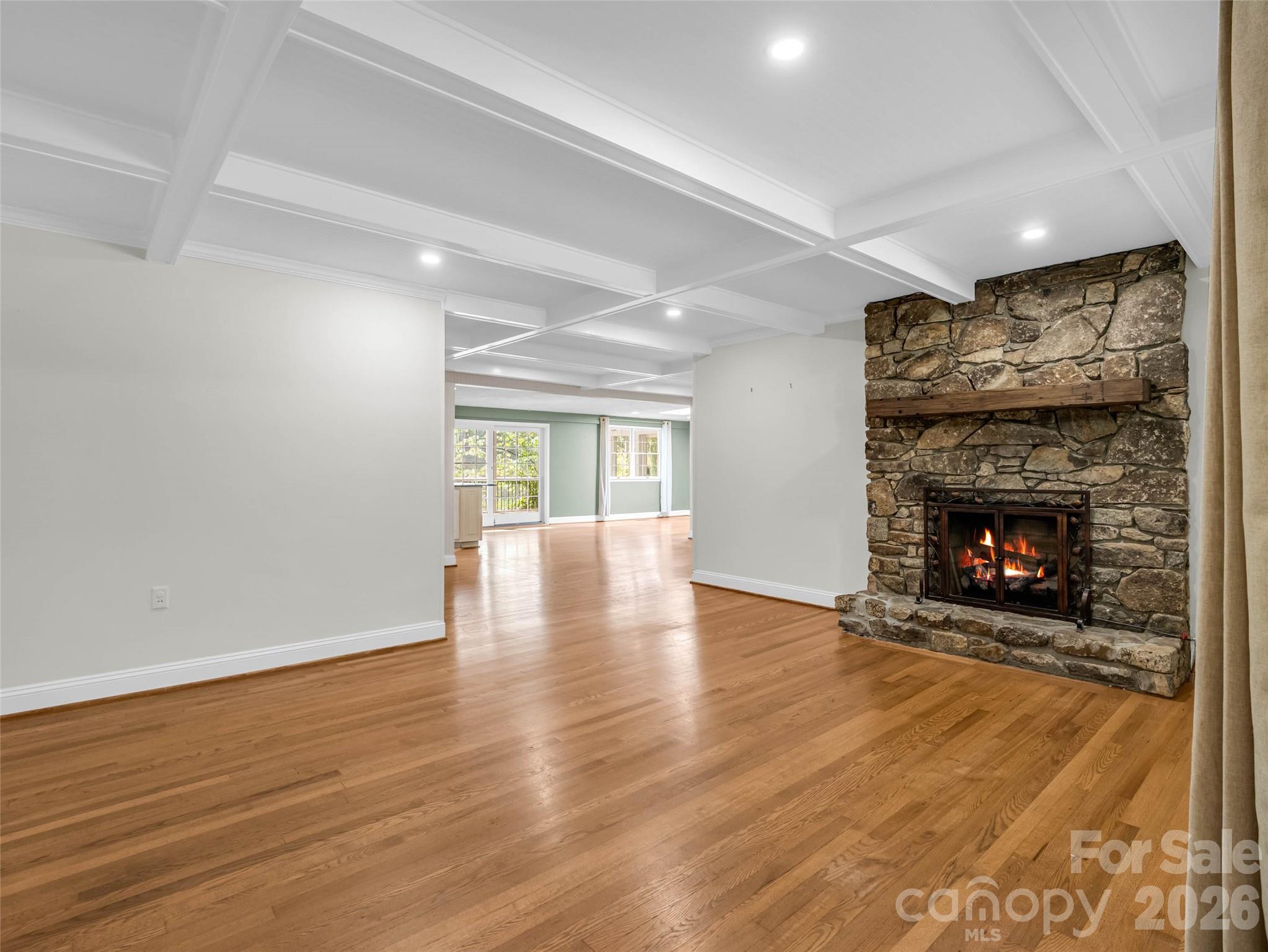 52 Forest Road Property Photo 5