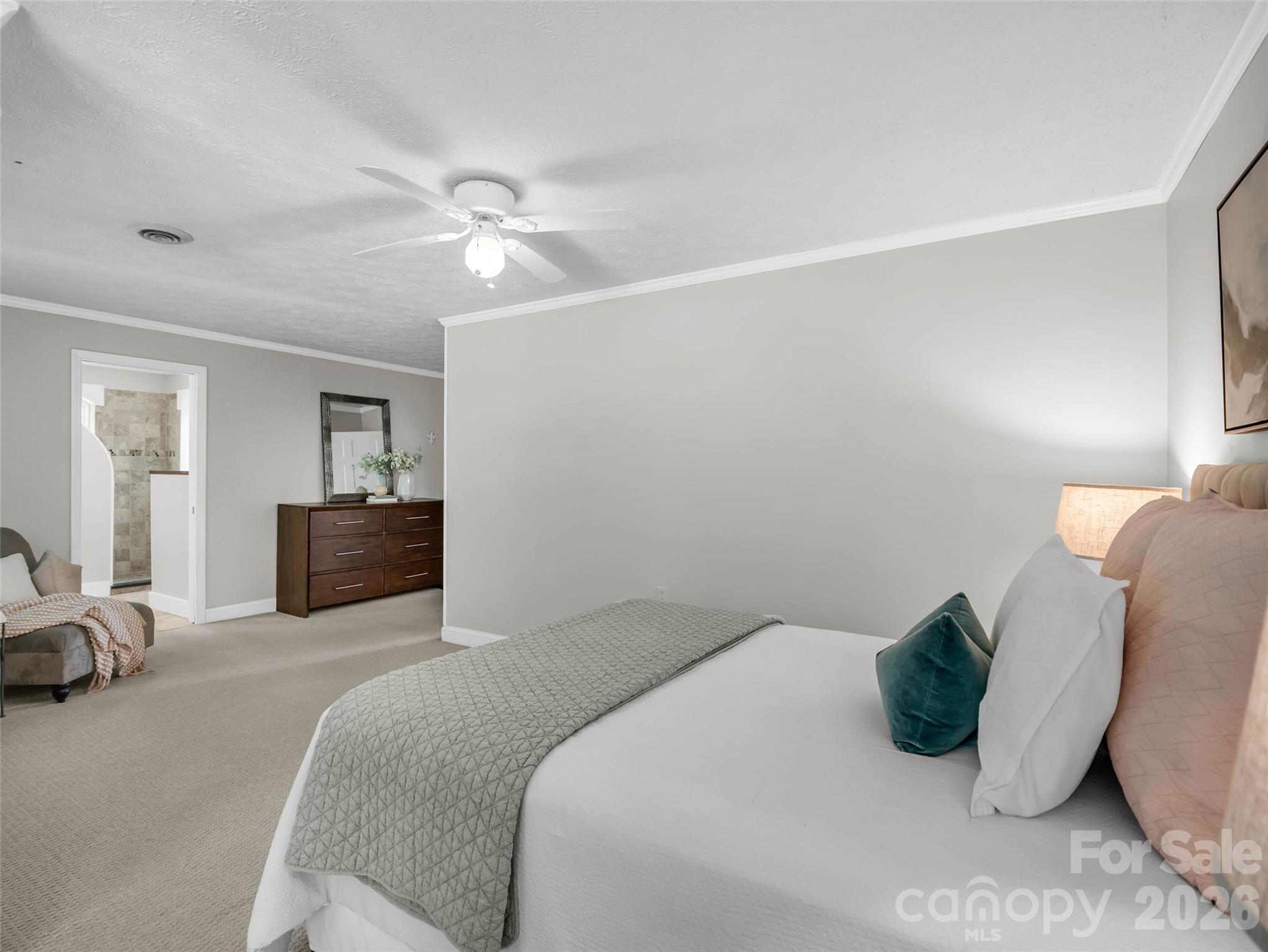 52 Forest Road Property Photo 18