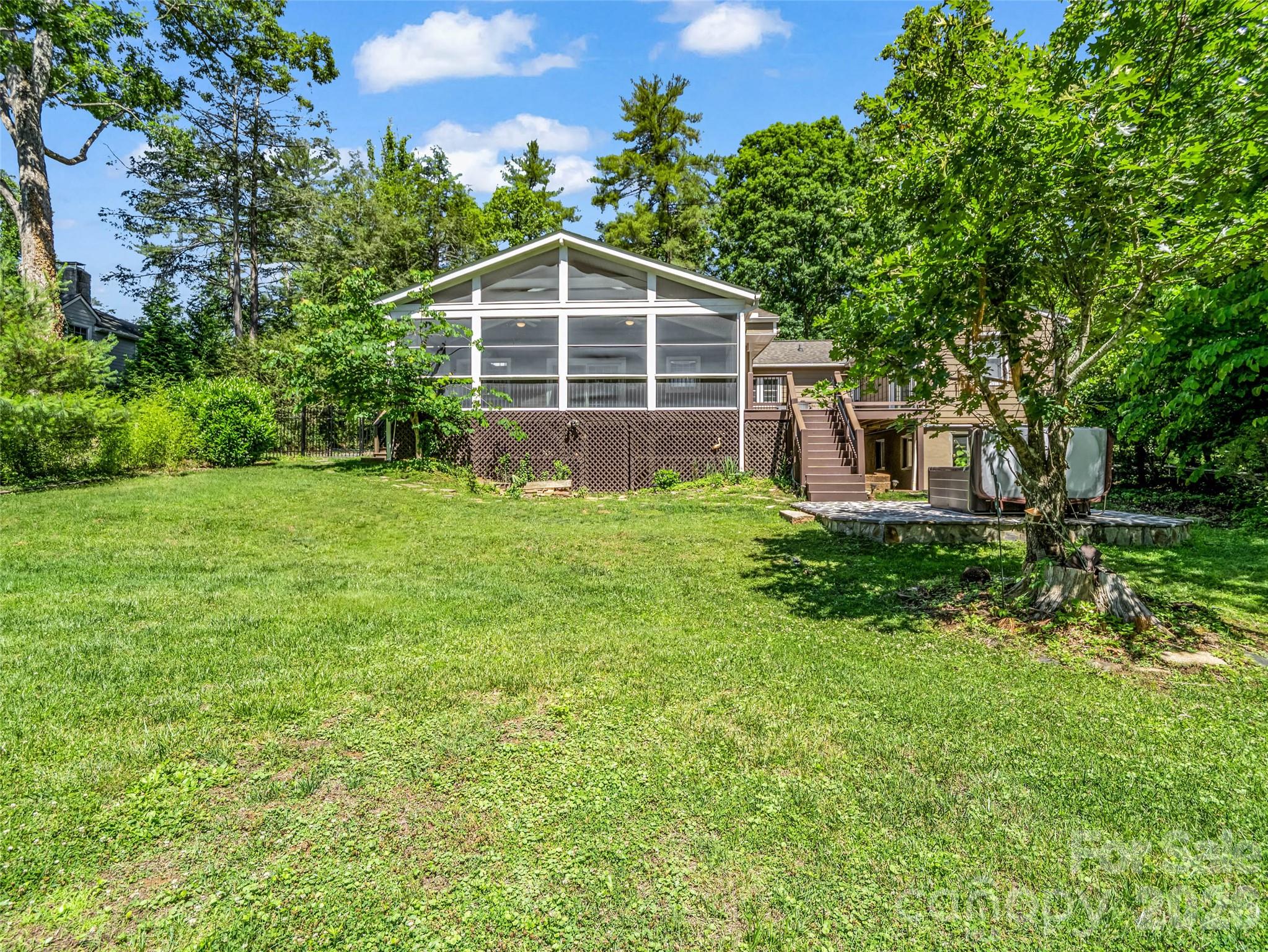 52 Forest Road Property Photo 39