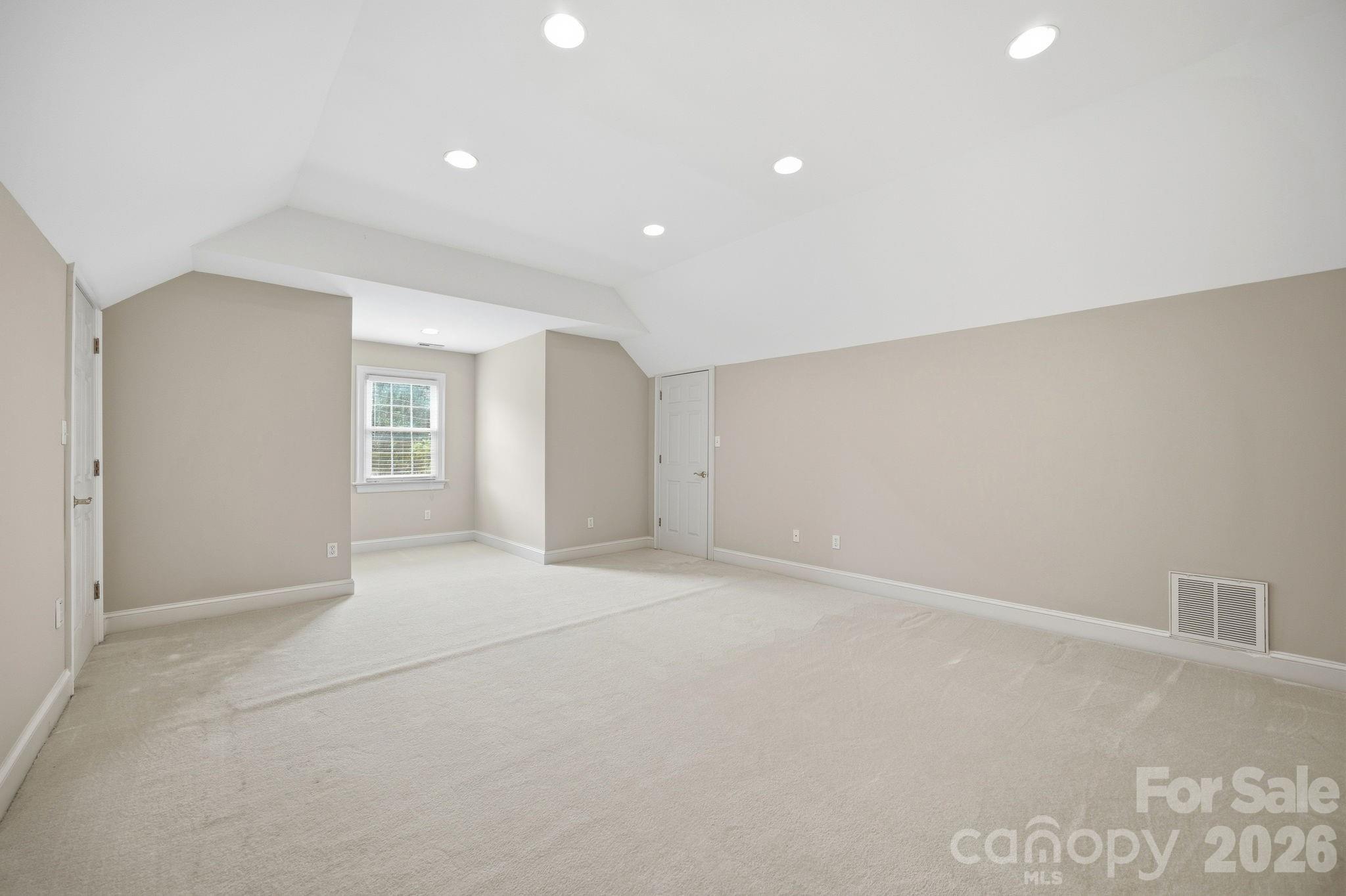 540 Hickory Drive Property Photo 35