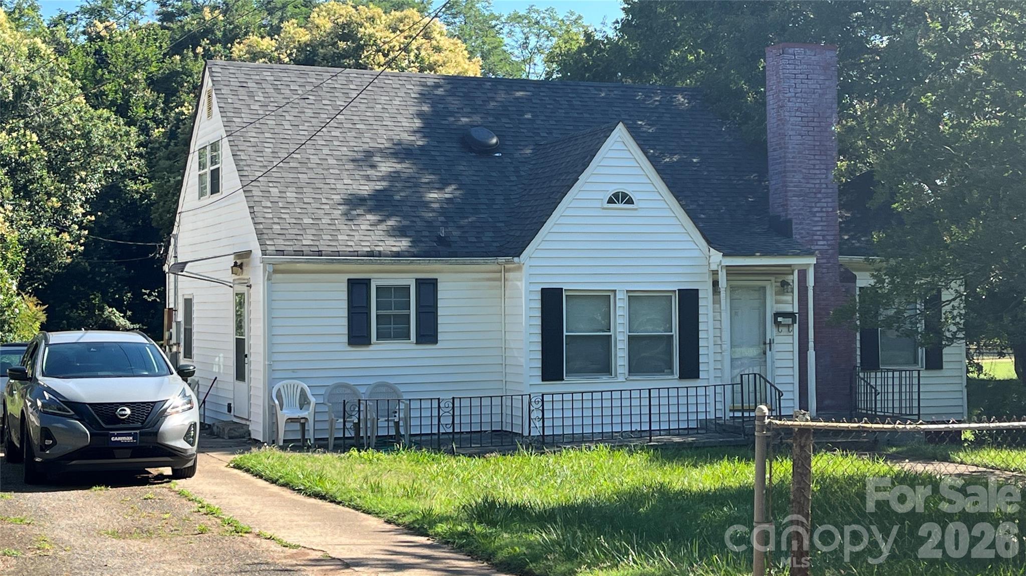 1920 Johnstown Road Property Photo 4