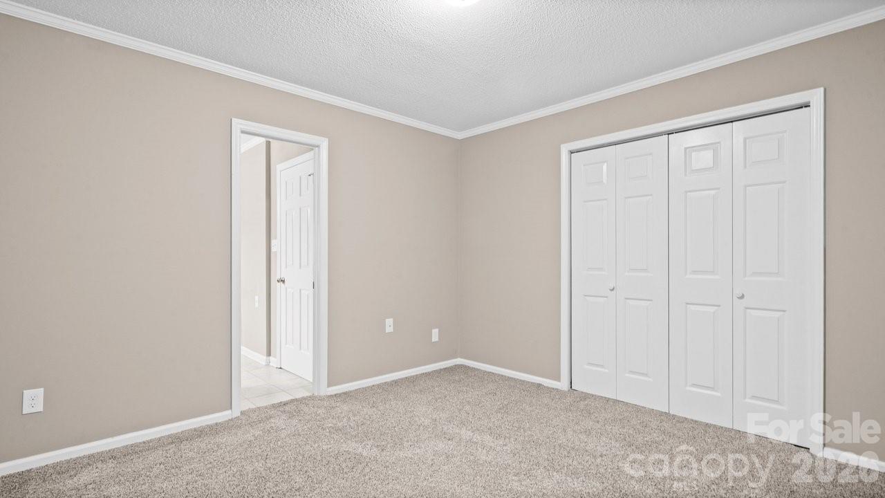 107 David Court Property Photo 24