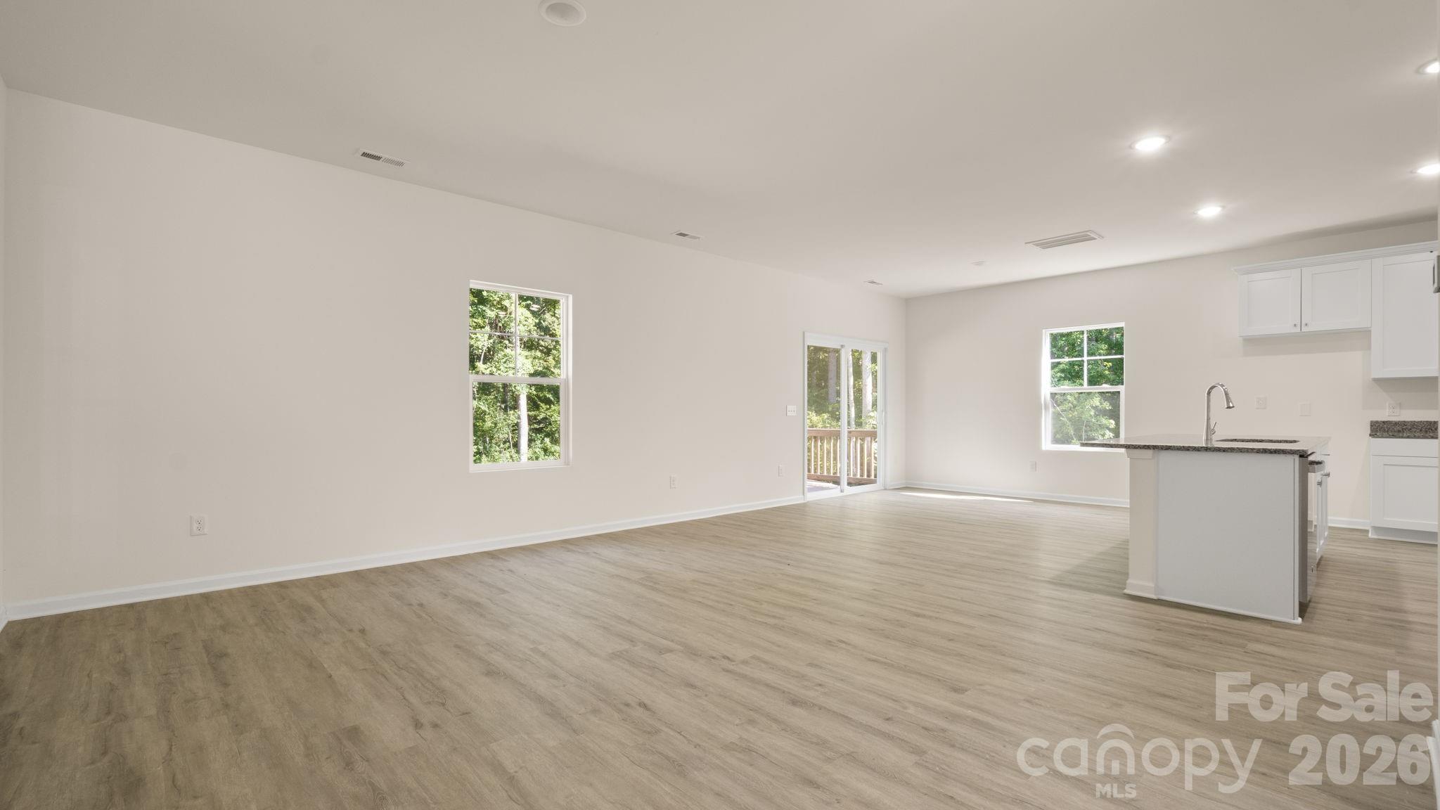 4022 Rolling Creek Road Property Photo 9