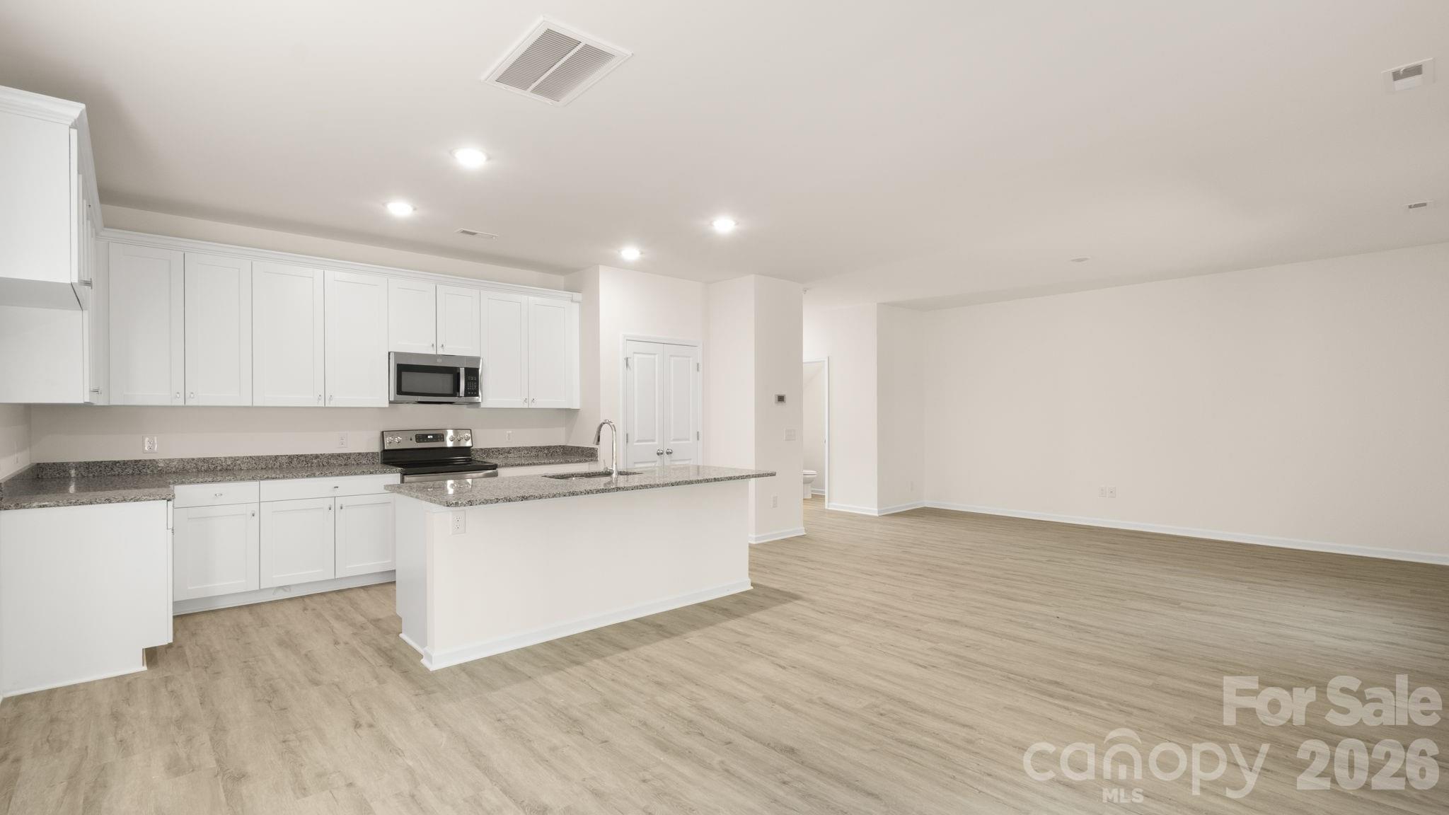 4022 Rolling Creek Road Property Photo 11