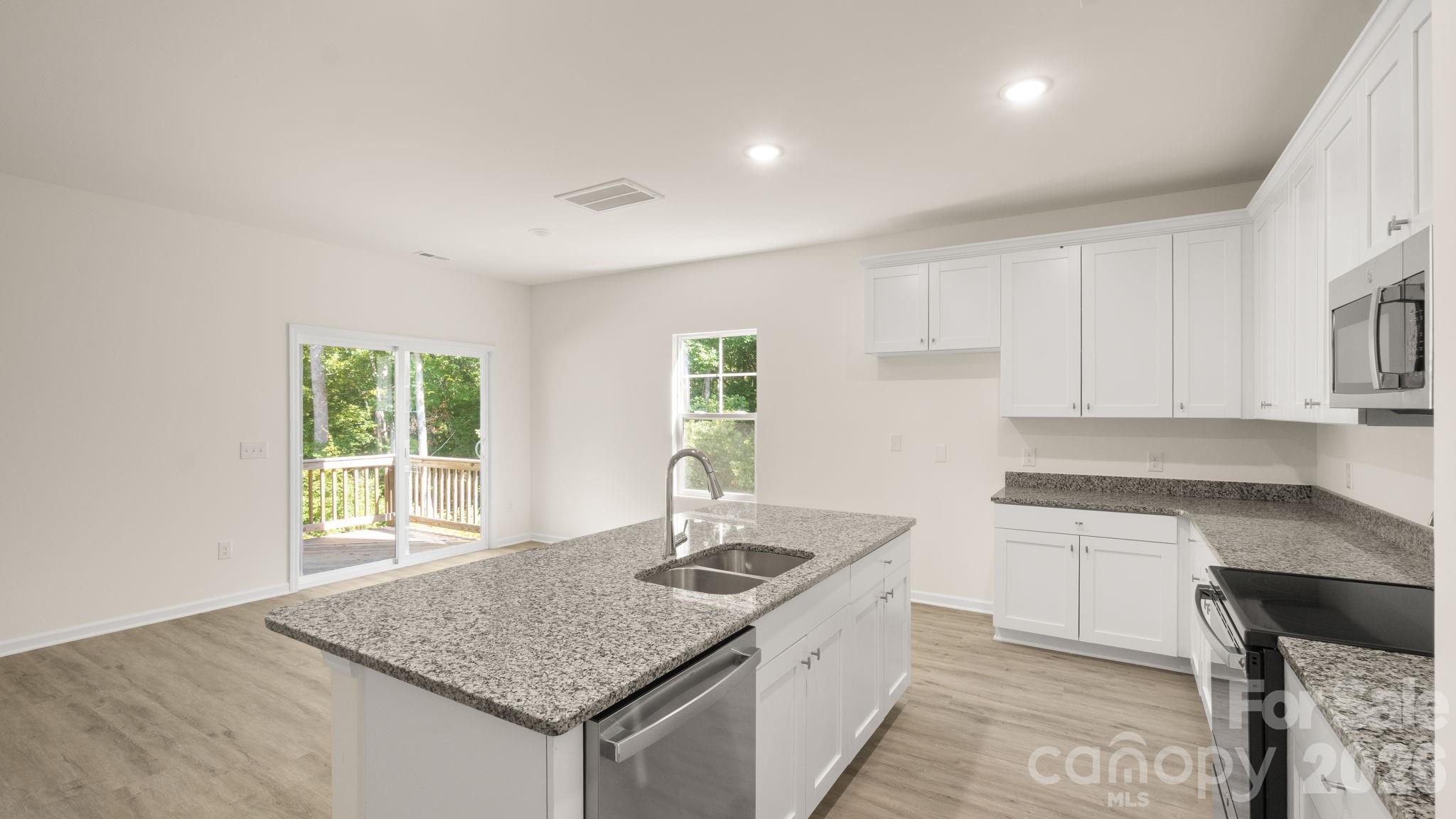 4022 Rolling Creek Road Property Photo 13