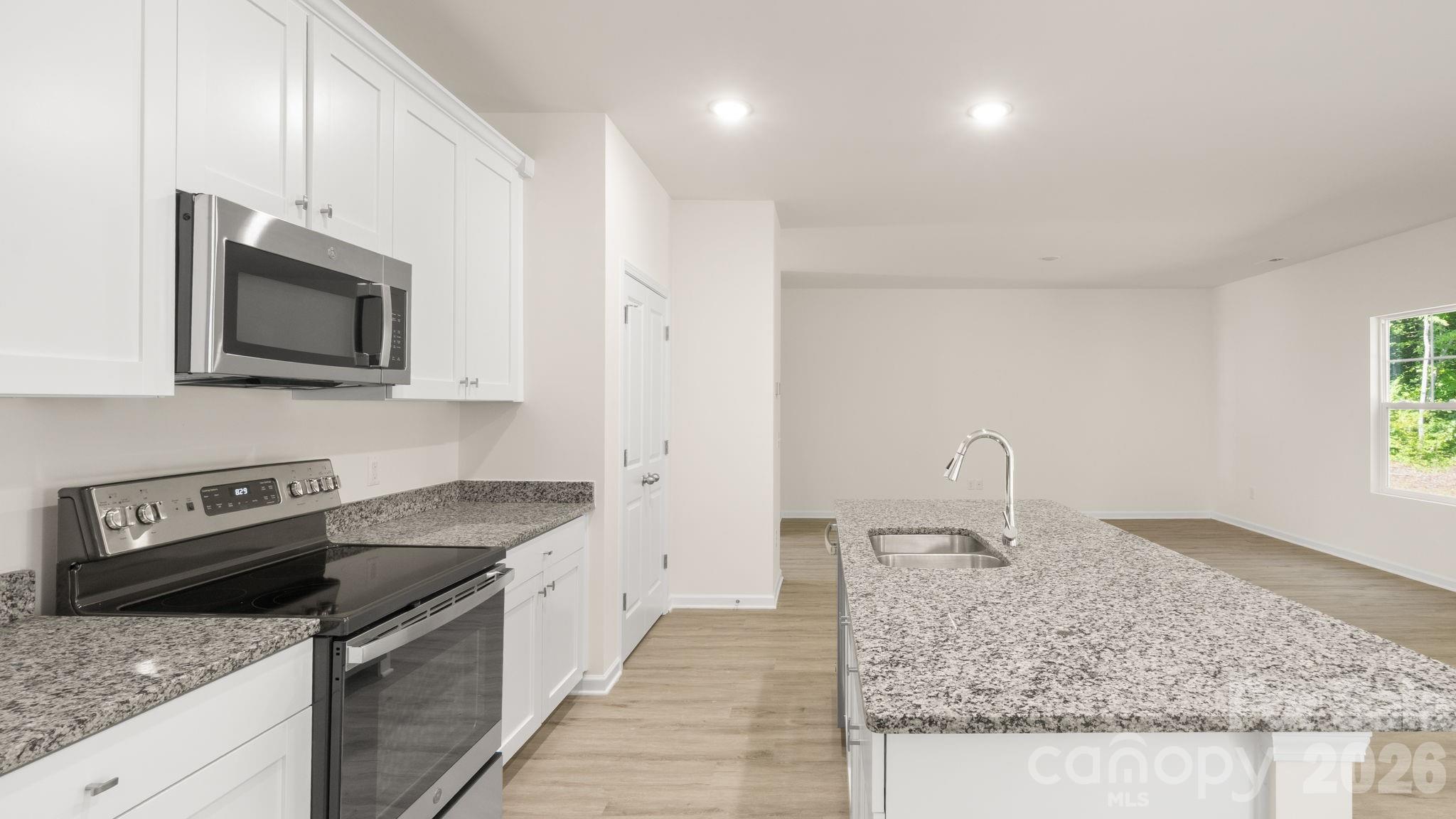 4022 Rolling Creek Road Property Photo 15