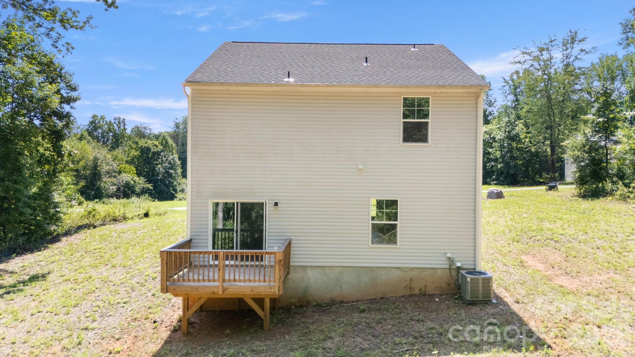 4022 Rolling Creek Road Property Photo 32
