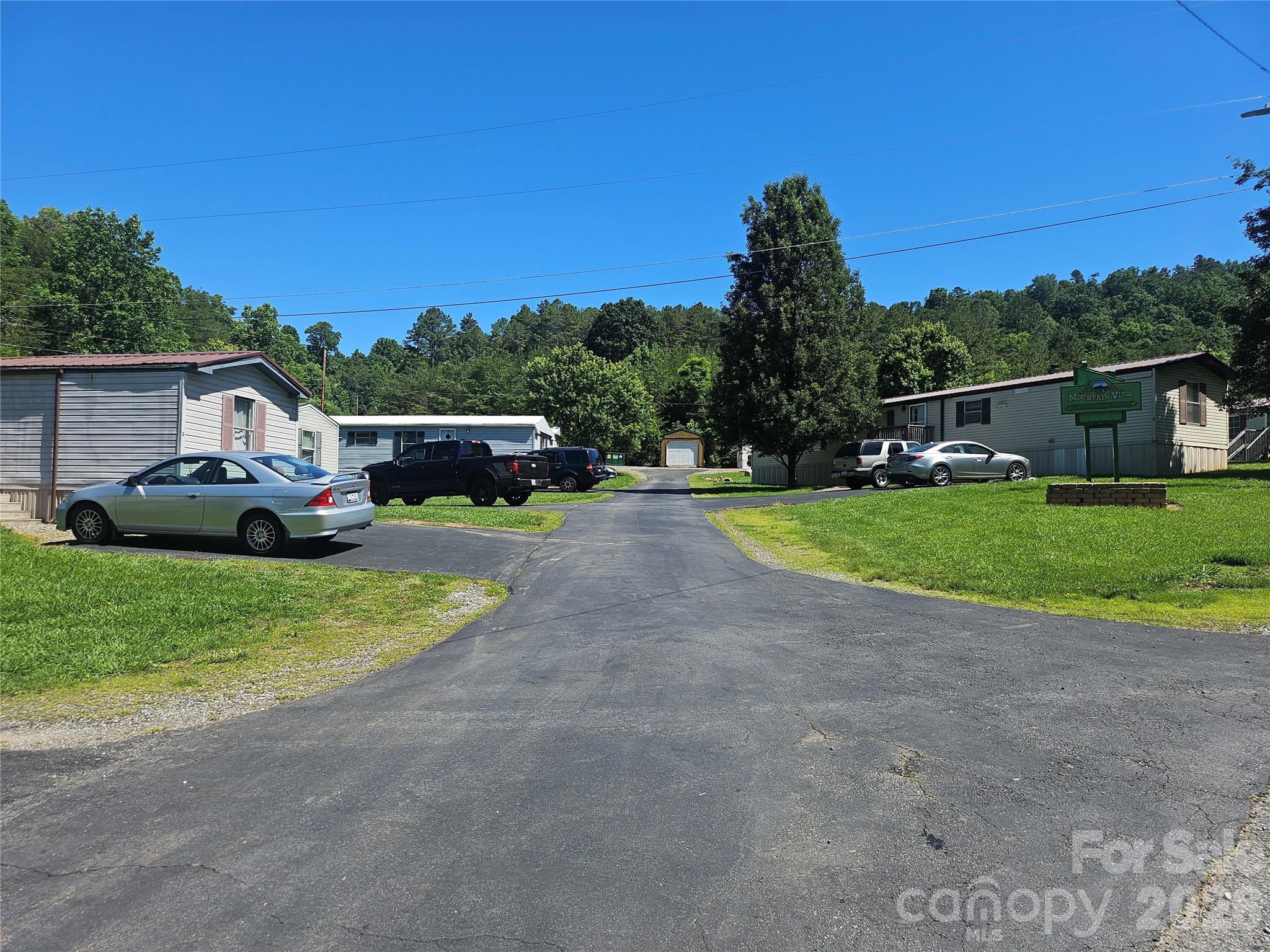 8 Mountain View Road Property Photo 3