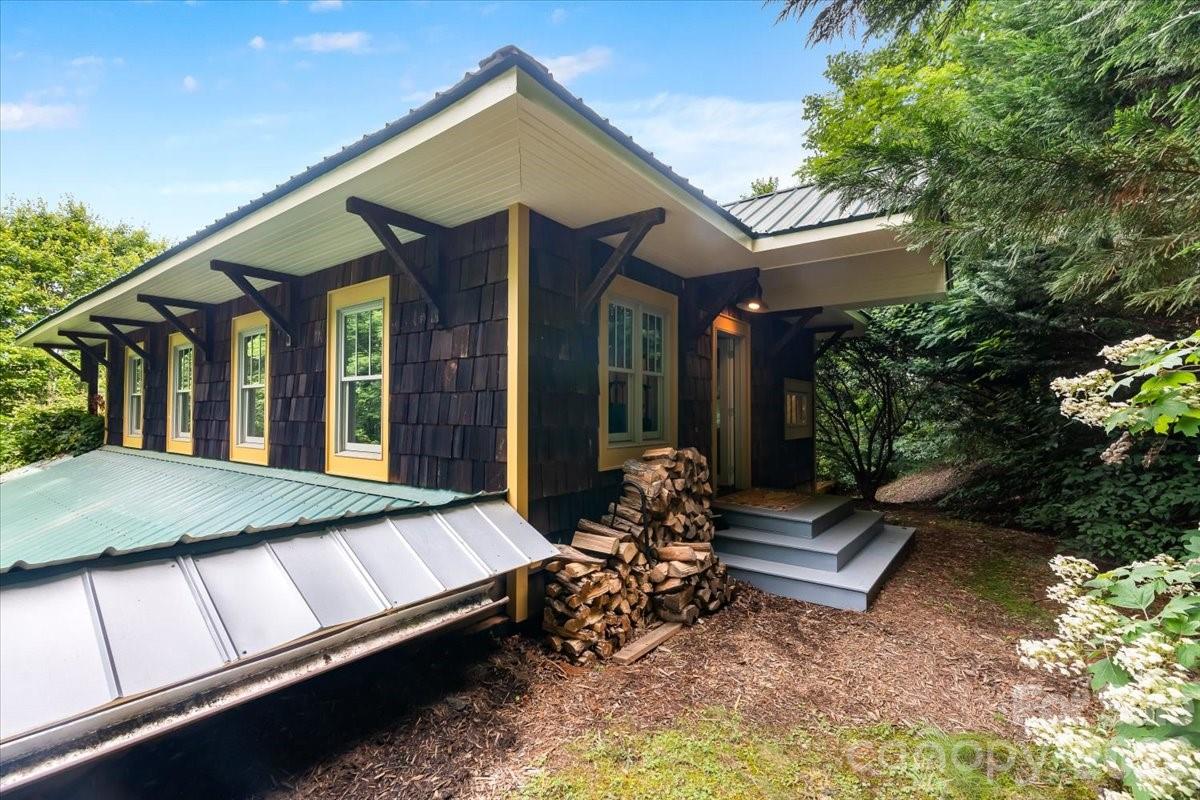 128 Barnet Mountain Drive Property Photo 33