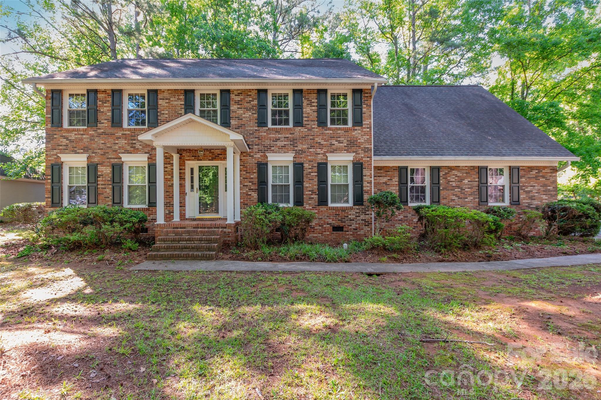 1171 Candlelight Drive Property Photo 1