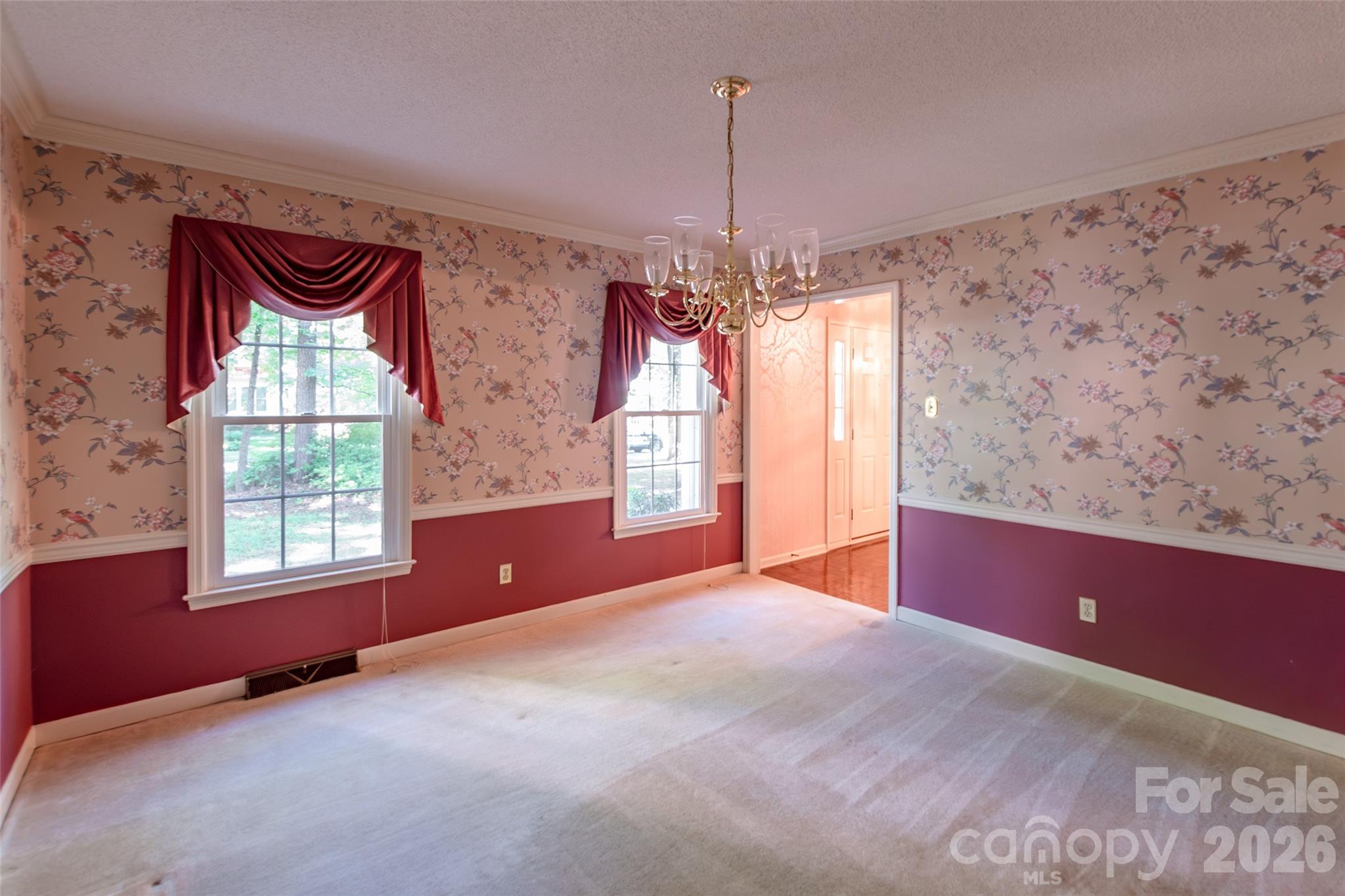 1171 Candlelight Drive Property Photo 8