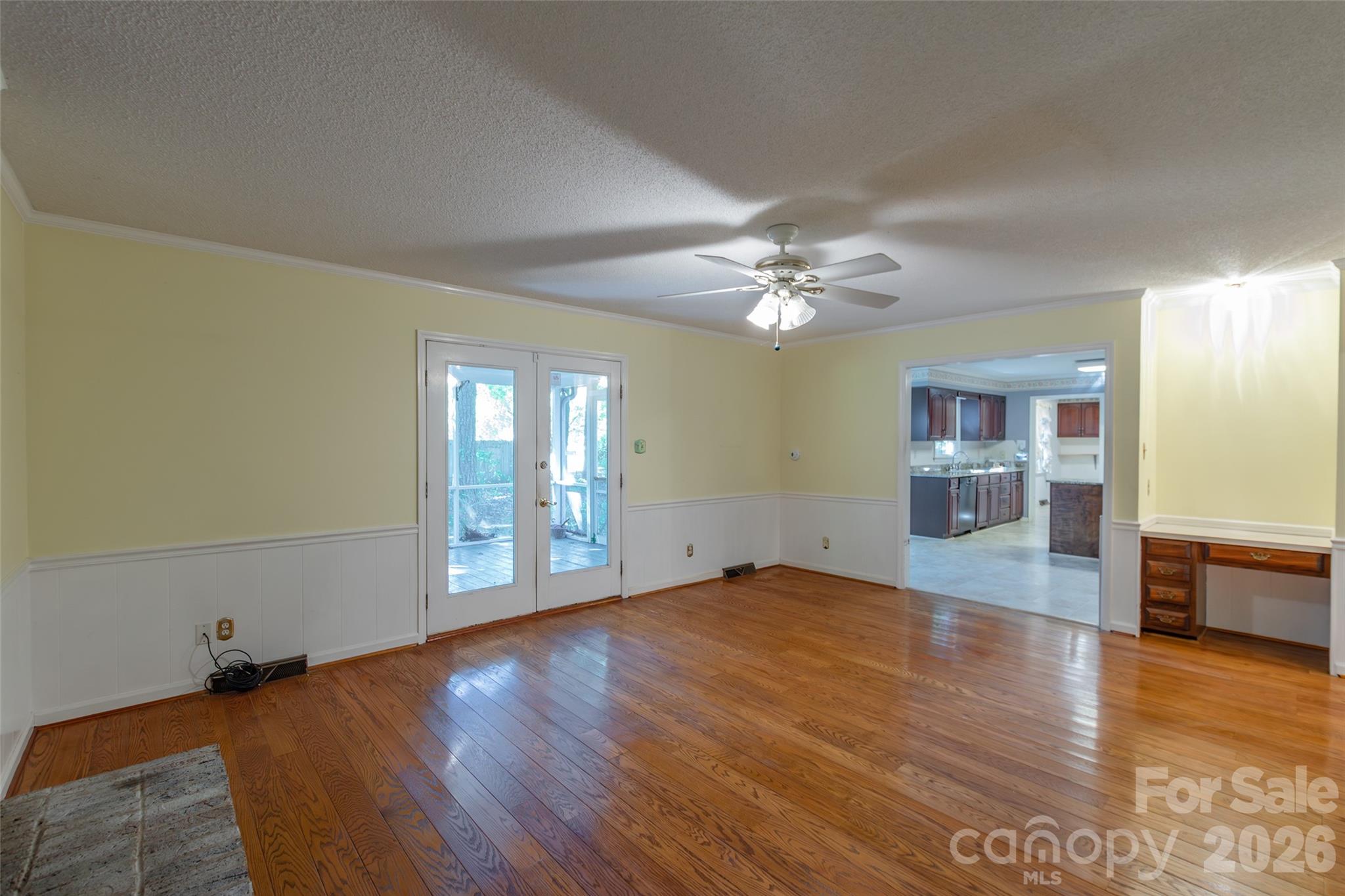 1171 Candlelight Drive Property Photo 9