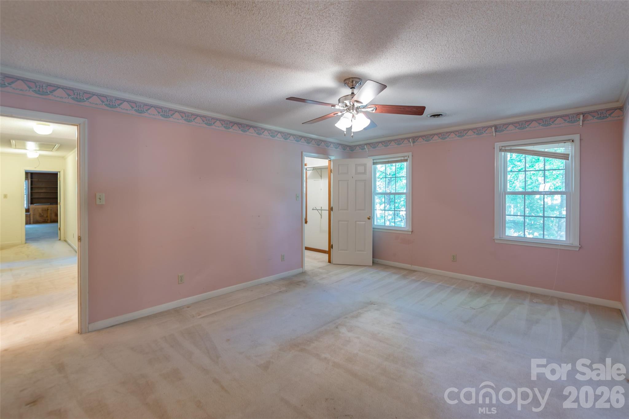 1171 Candlelight Drive Property Photo 17