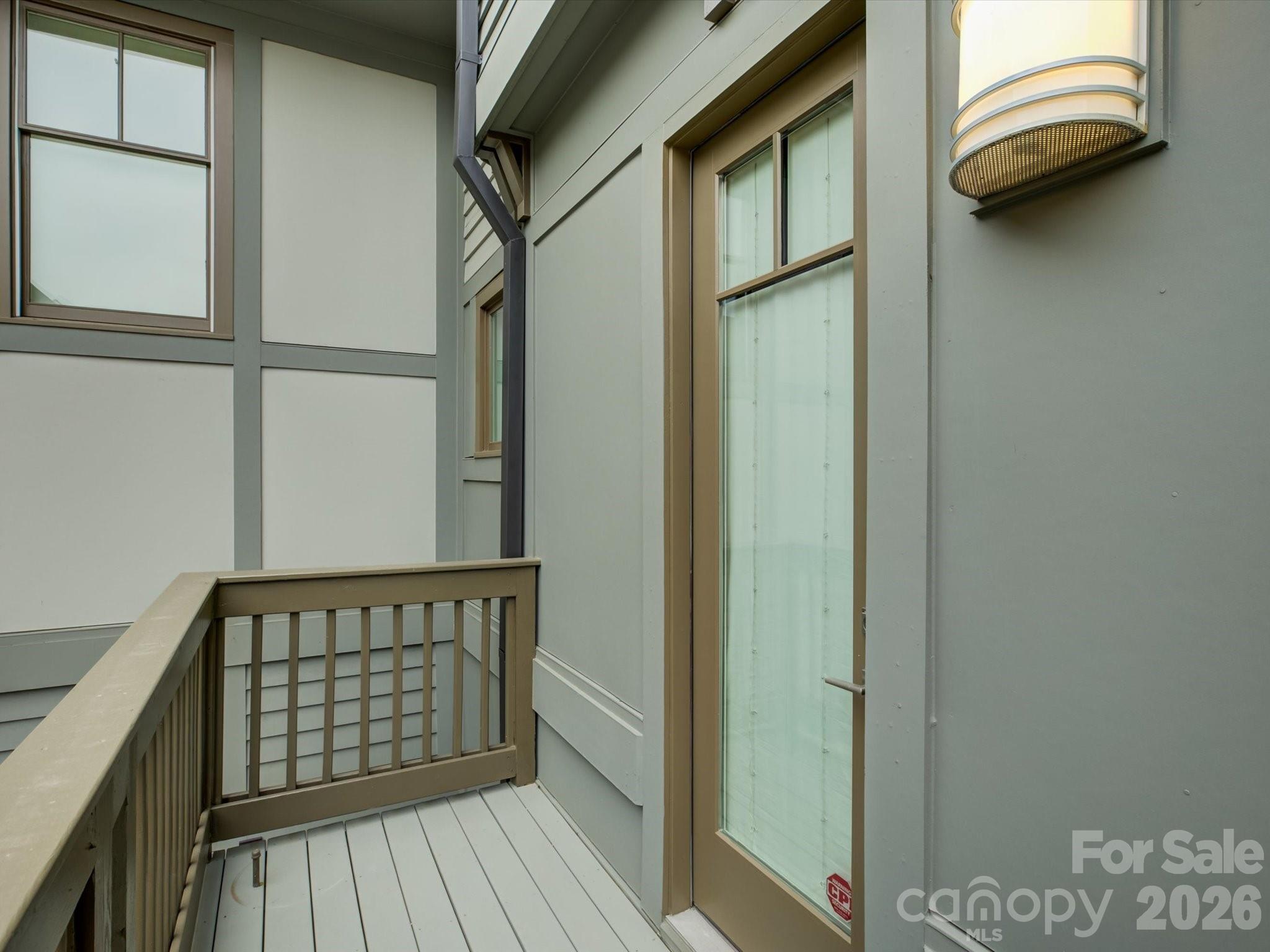 335 E Tremont Avenue Property Photo 12
