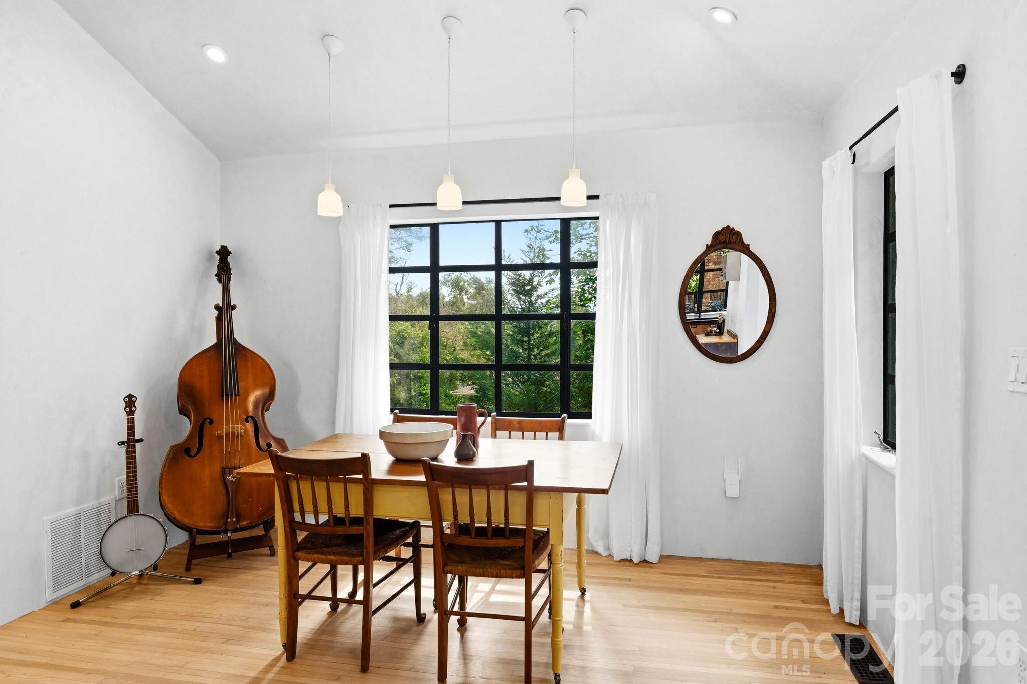 38 Aurora Drive Property Photo 12