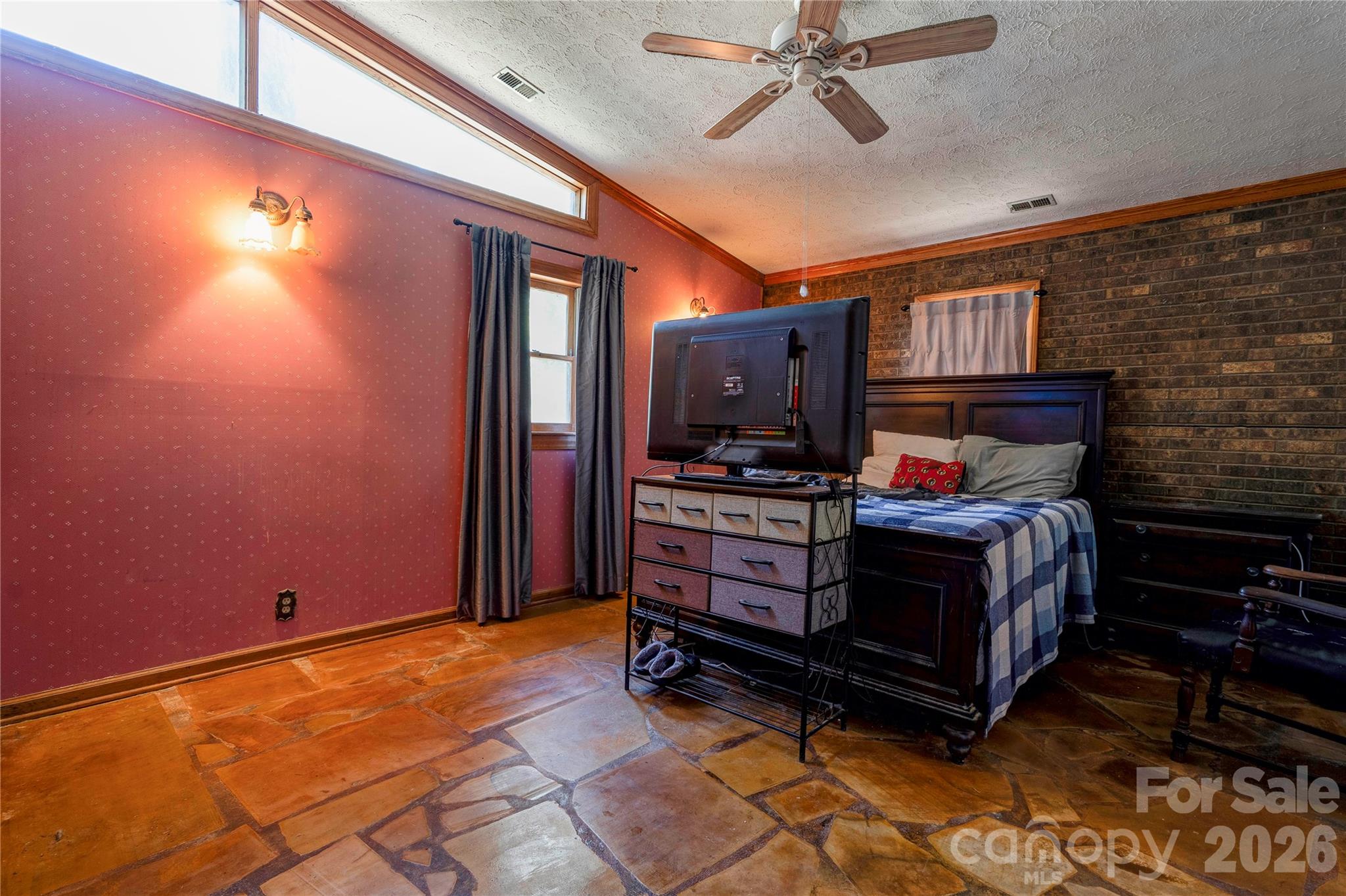 1419 Melrose Drive Property Photo 15