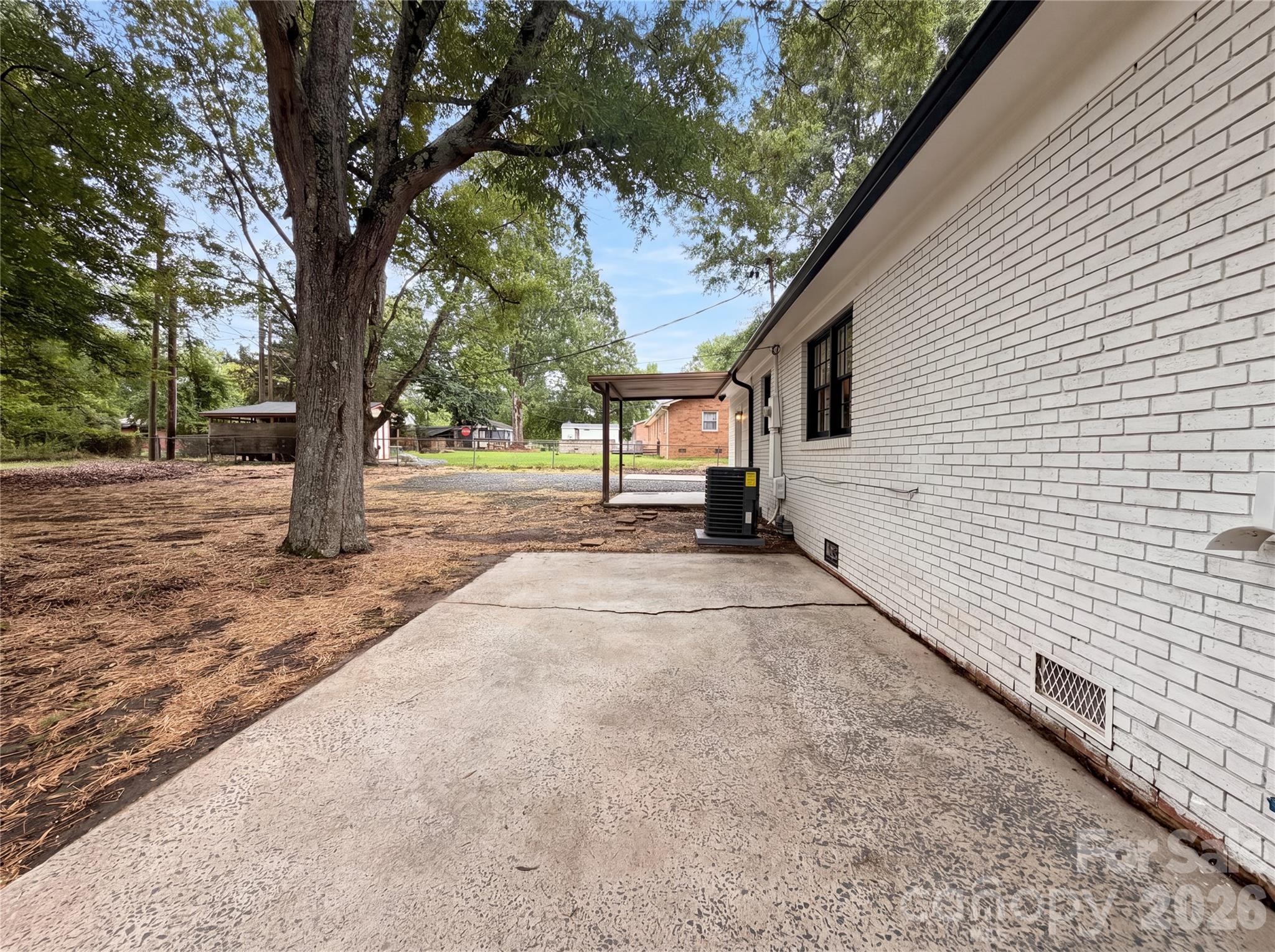 141 Greenbriar Drive Property Photo 17