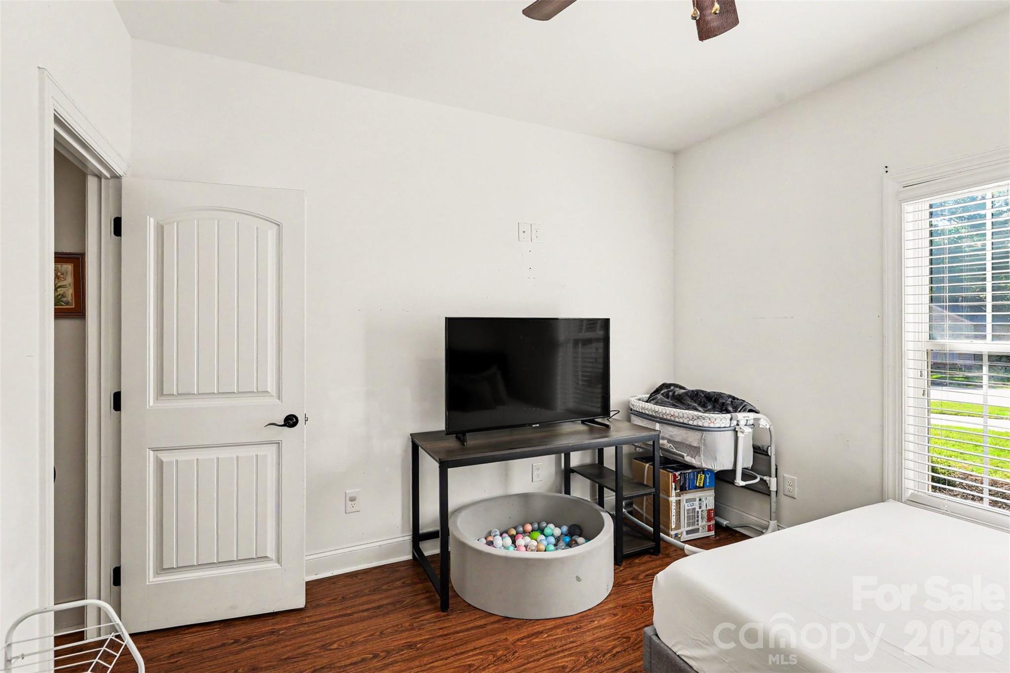 964 Mathis Avenue Property Photo 24