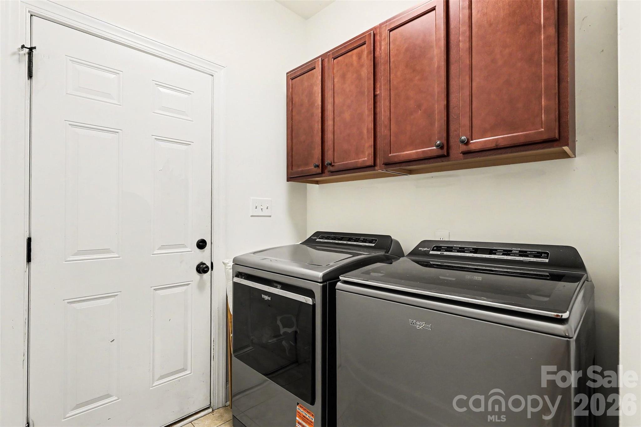 964 Mathis Avenue Property Photo 25
