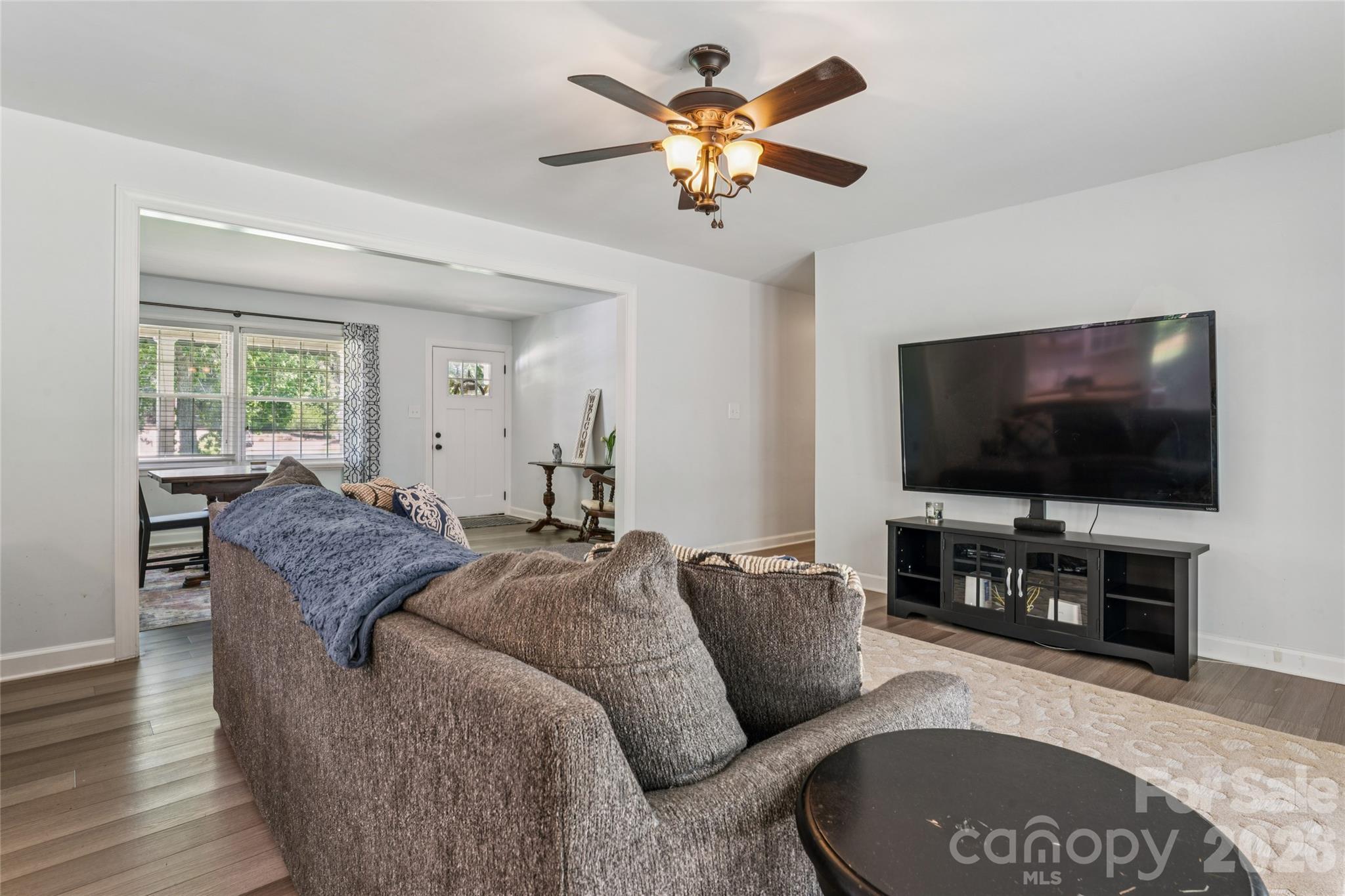 8420 Wilson Woods Drive Property Photo 10