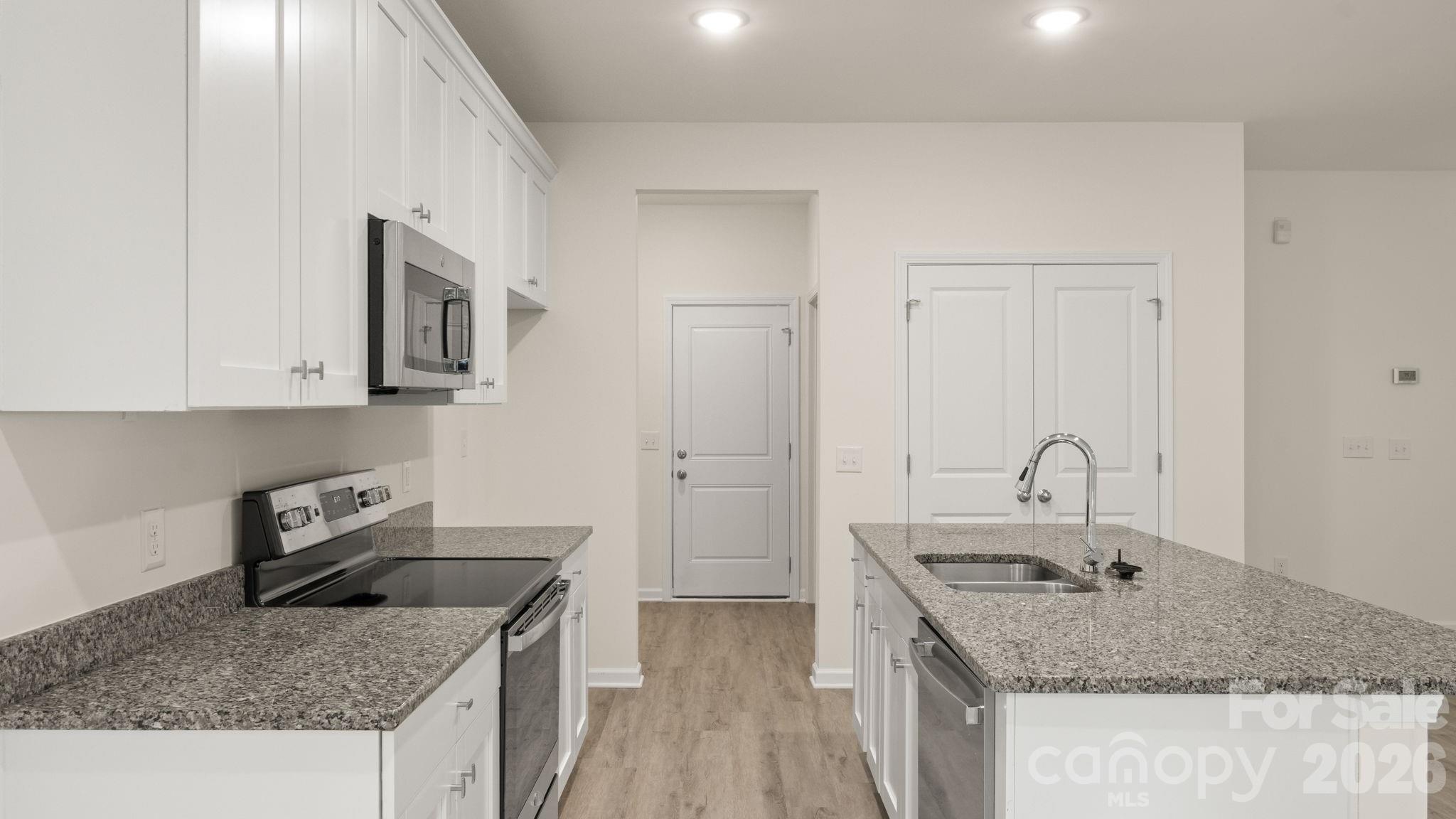 4029 Rolling Creek Drive 22 Property Photo 13