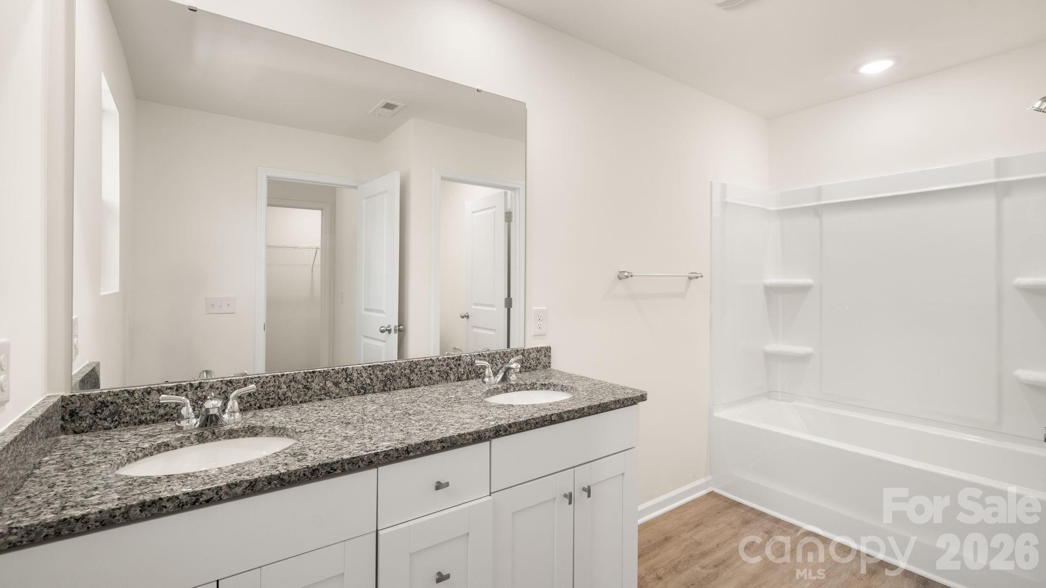 4029 Rolling Creek Drive 22 Property Photo 28
