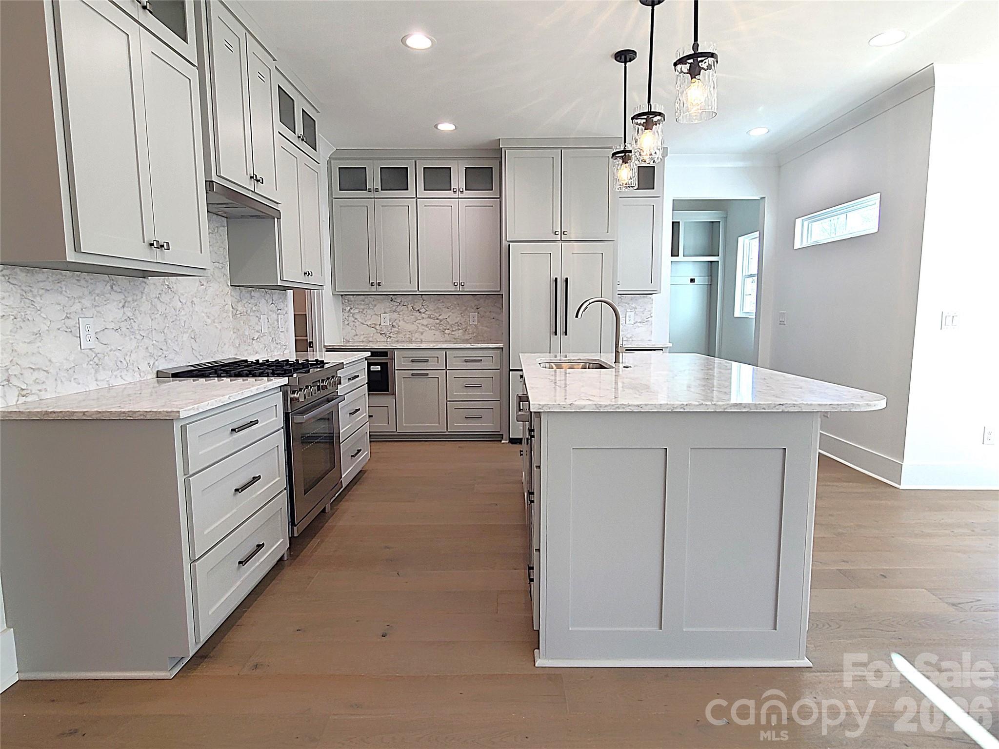 405 19th Avenue Circle Property Photo 6